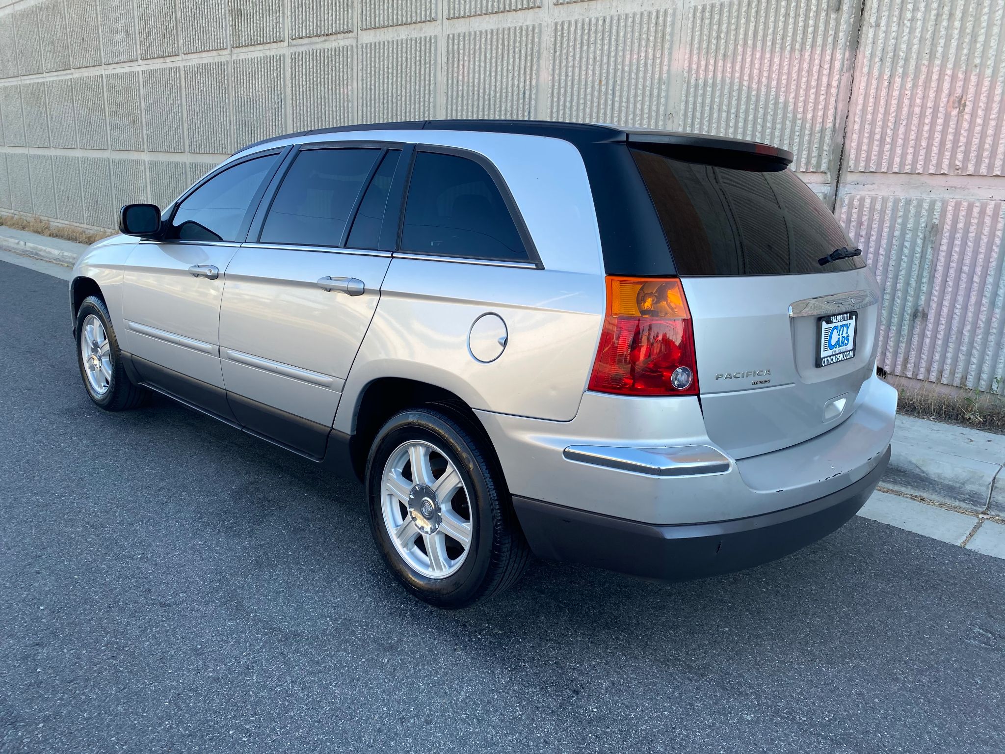 2004 Chrysler Pacifica 4dr Wagon
