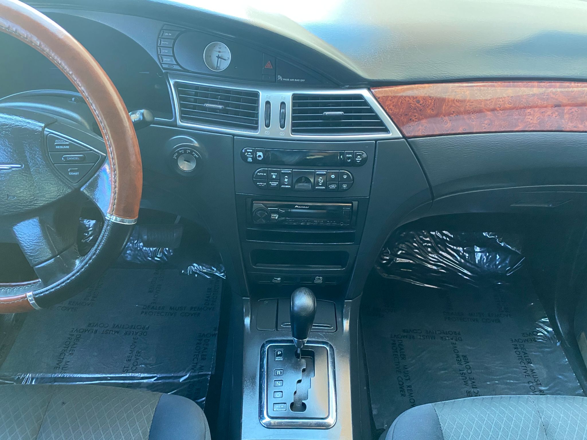 2004 Chrysler Pacifica 4dr Wagon