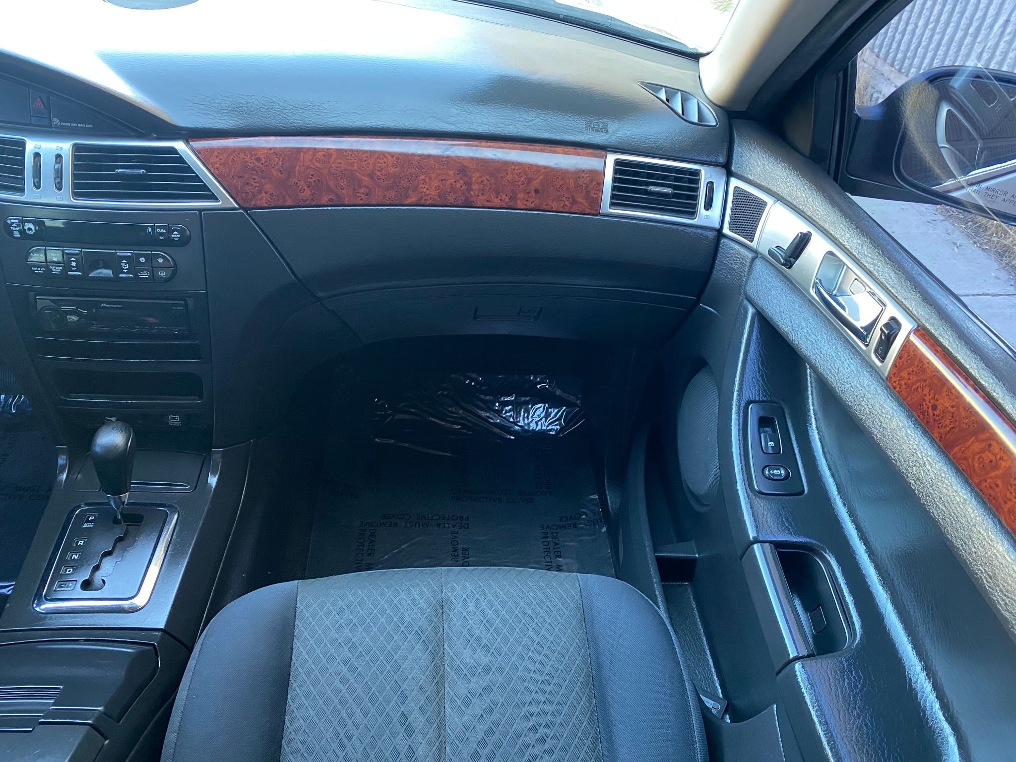 2004 Chrysler Pacifica 4dr Wagon