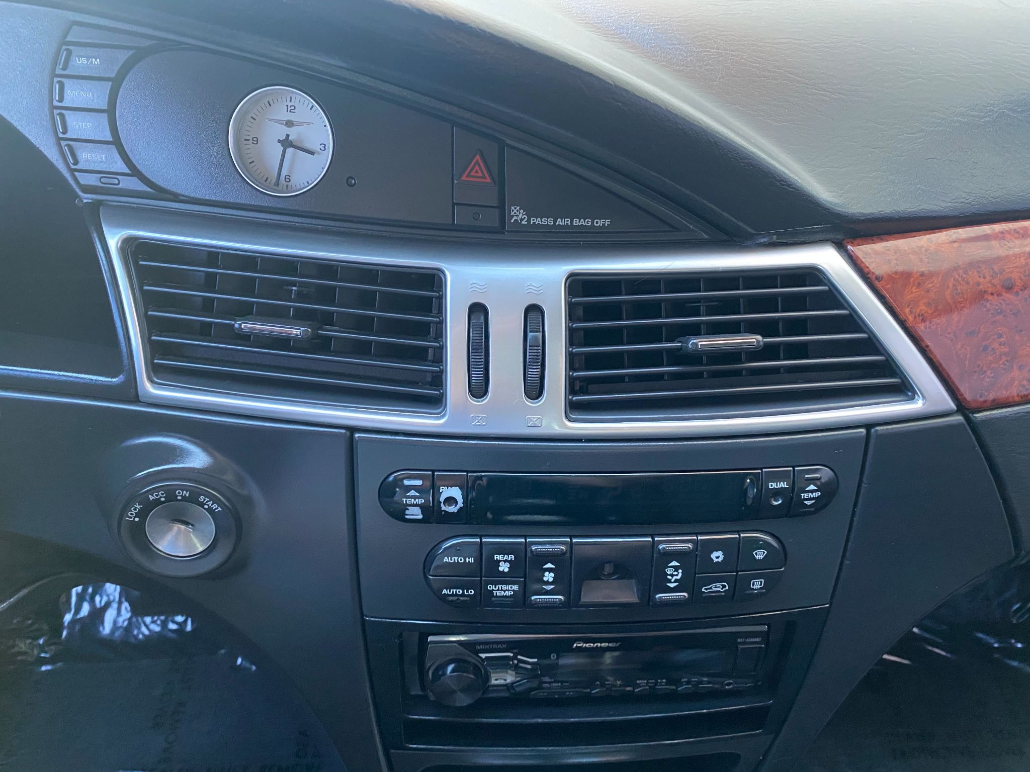 2004 Chrysler Pacifica 4dr Wagon