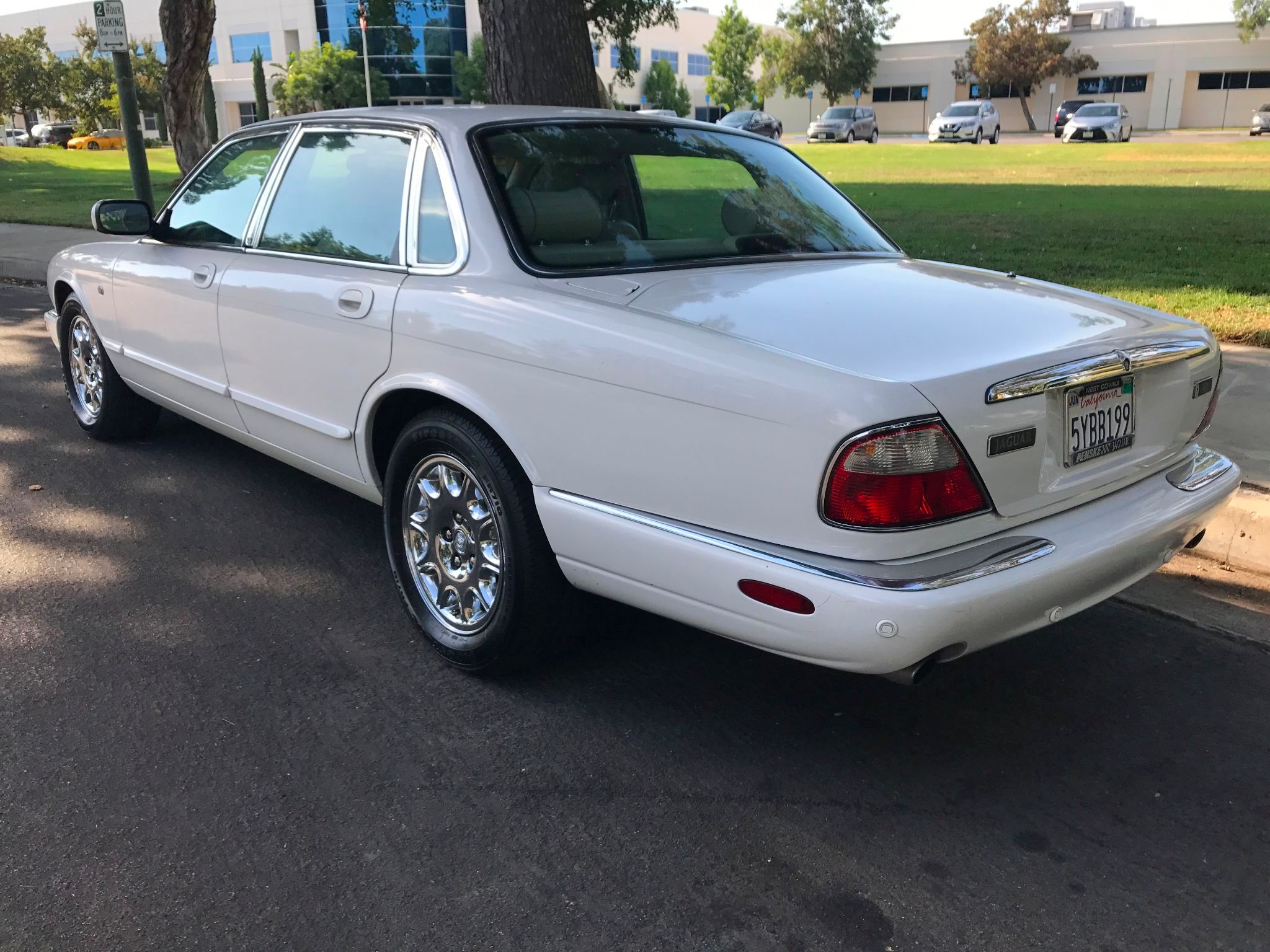 2003 Jaguar XJ XJ8