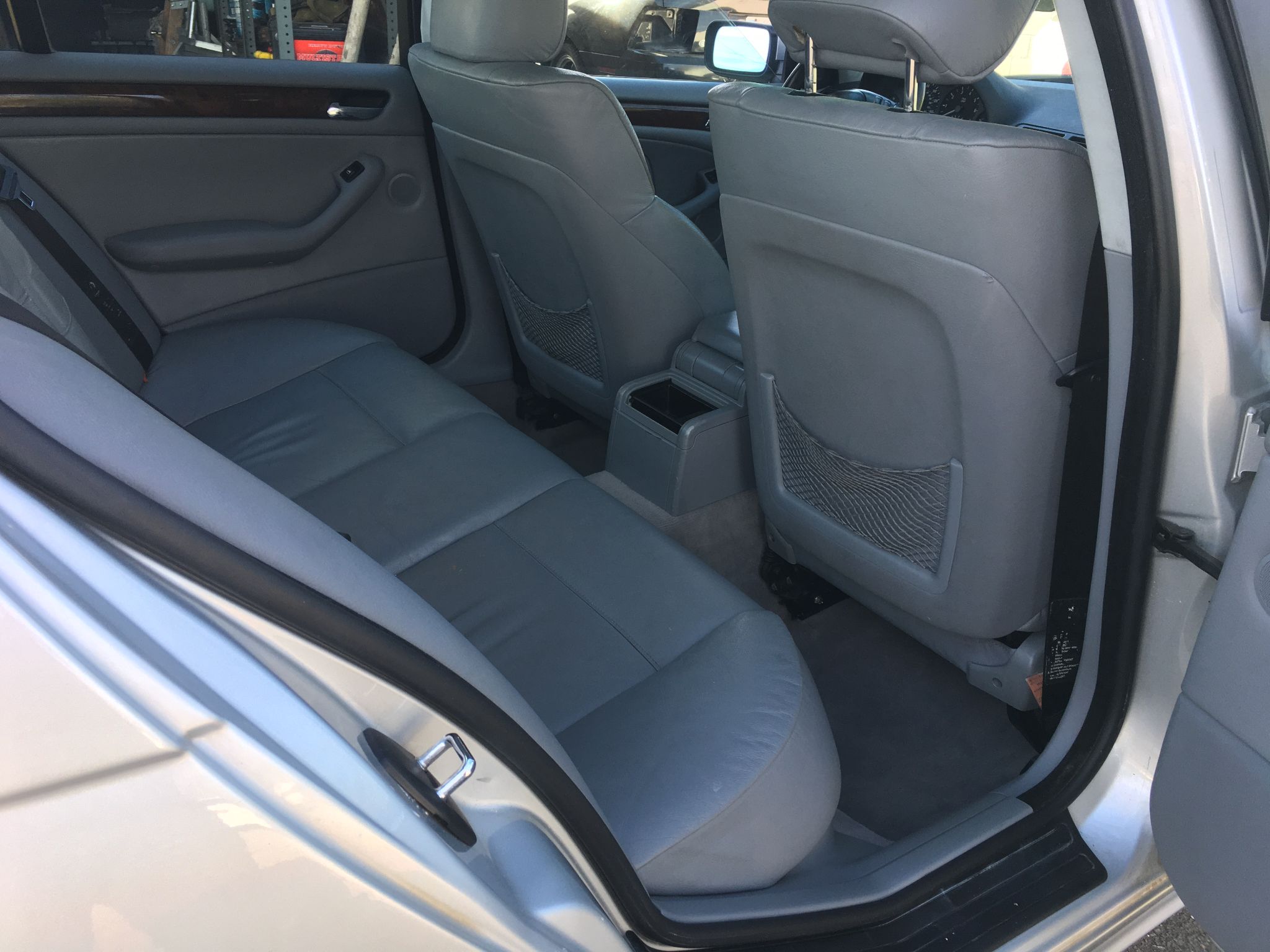 2000 BMW 3 Series 323i