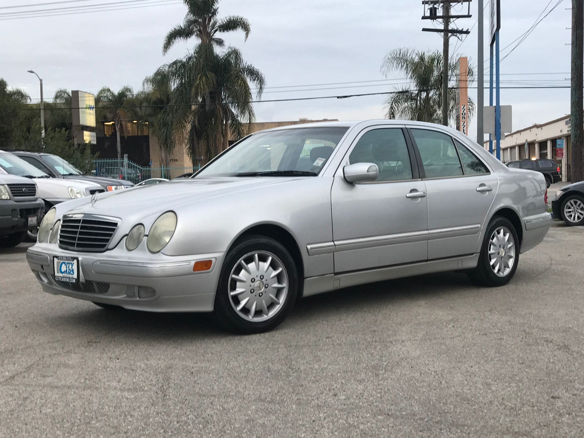 Used 2000 Mercedes-Benz E-Class E320 at City Cars Warehouse INC