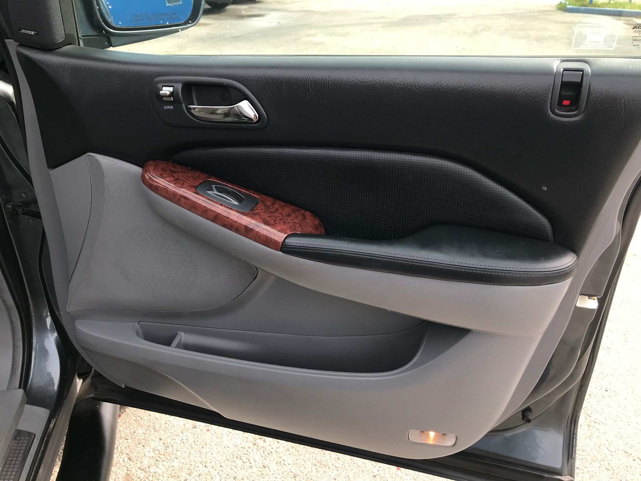 2004 Acura MDX Touring Pkg RES w/Nav