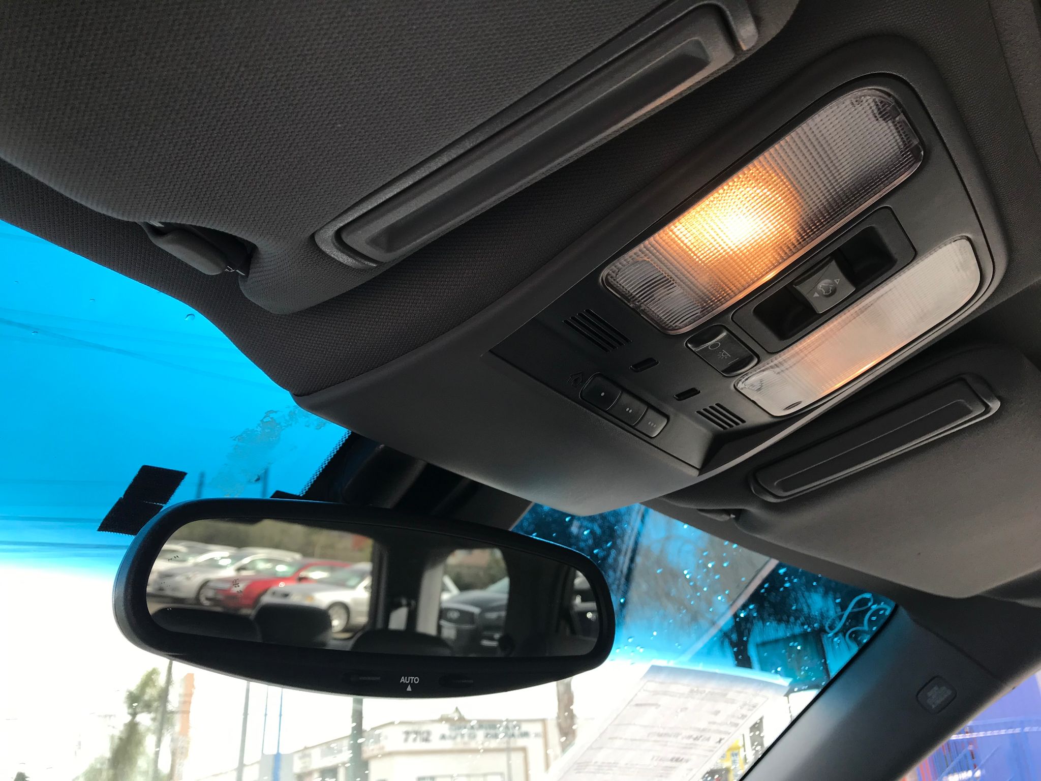 2004 Acura MDX Touring Pkg RES w/Nav