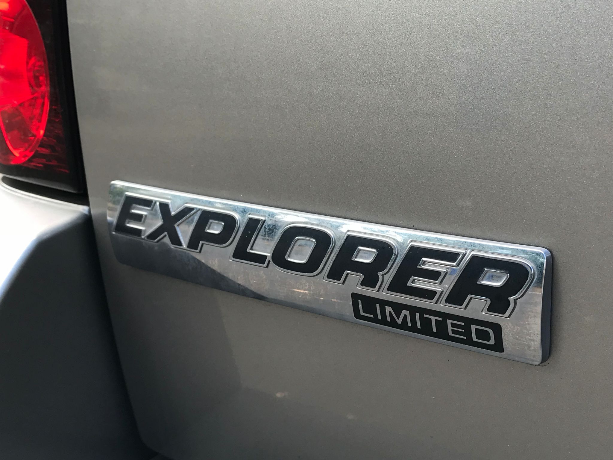 2008 Ford Explorer Limited