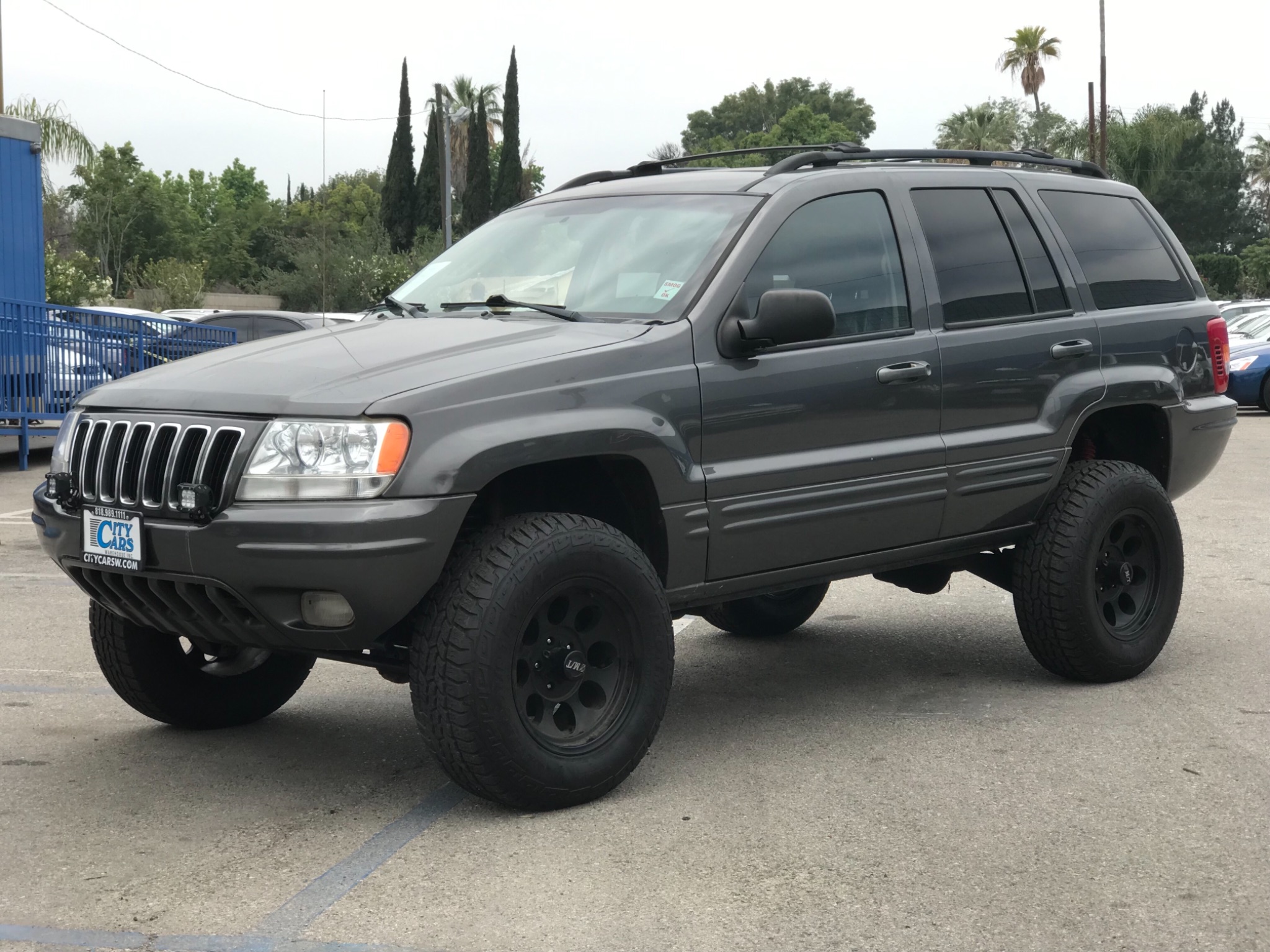 Used 2002 Jeep Grand Cherokee Limited at City Cars