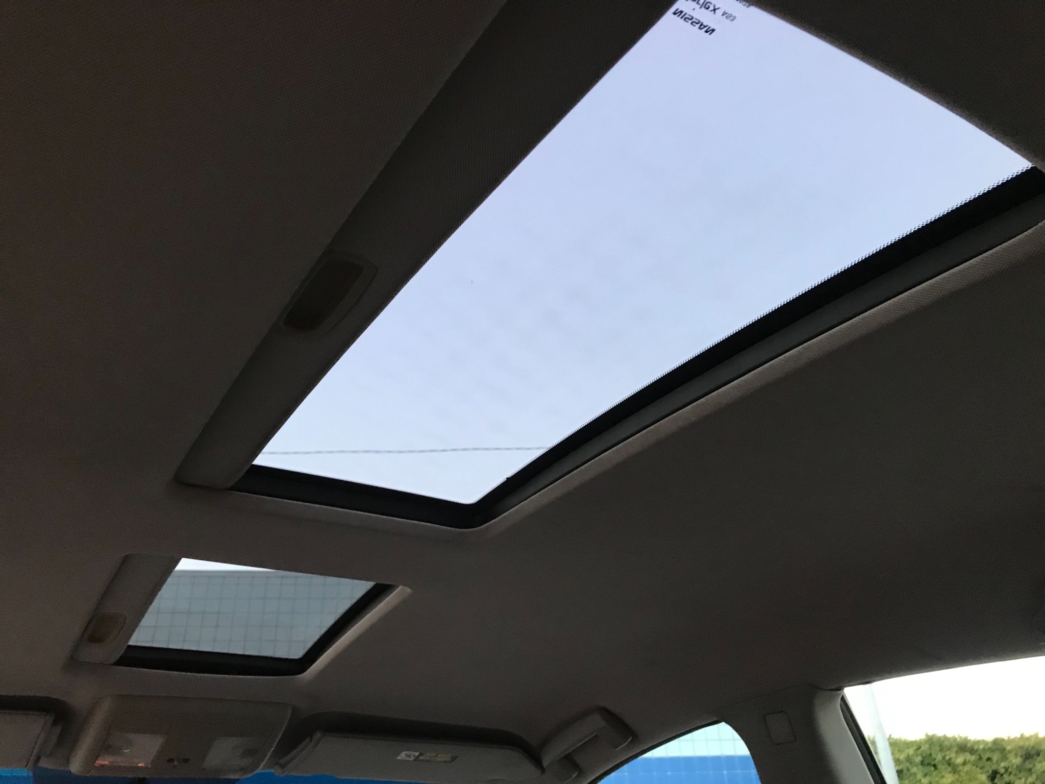 2008 nissan maxima sunroof