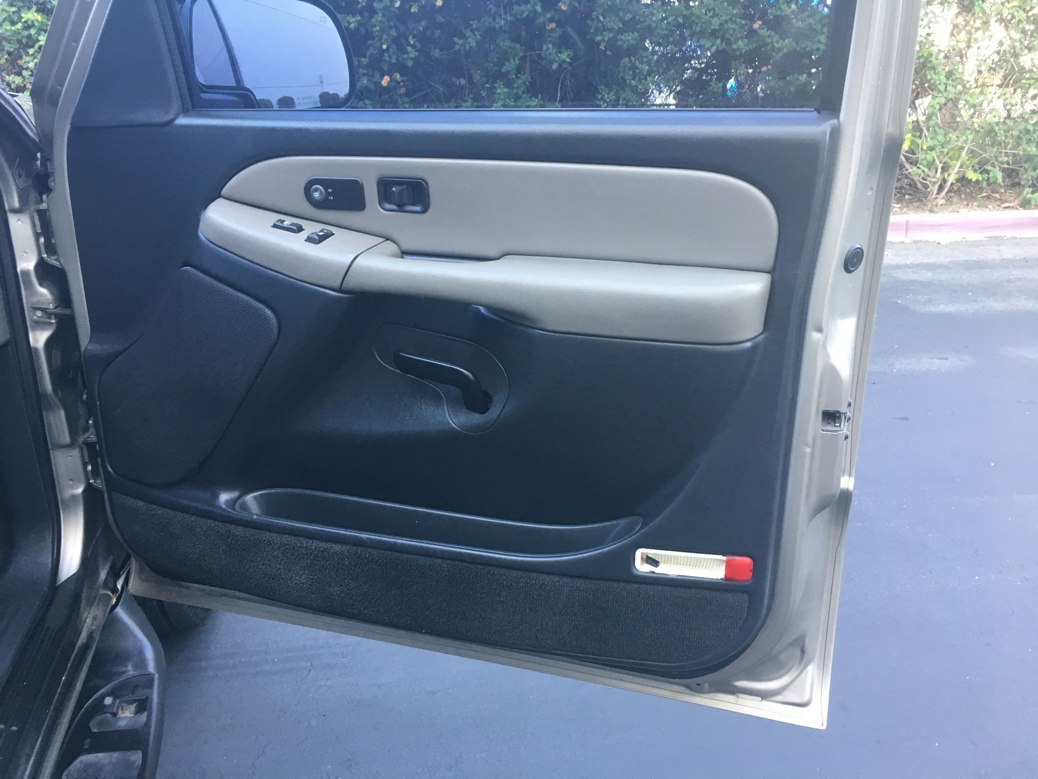 2000 Chevrolet Suburban LT