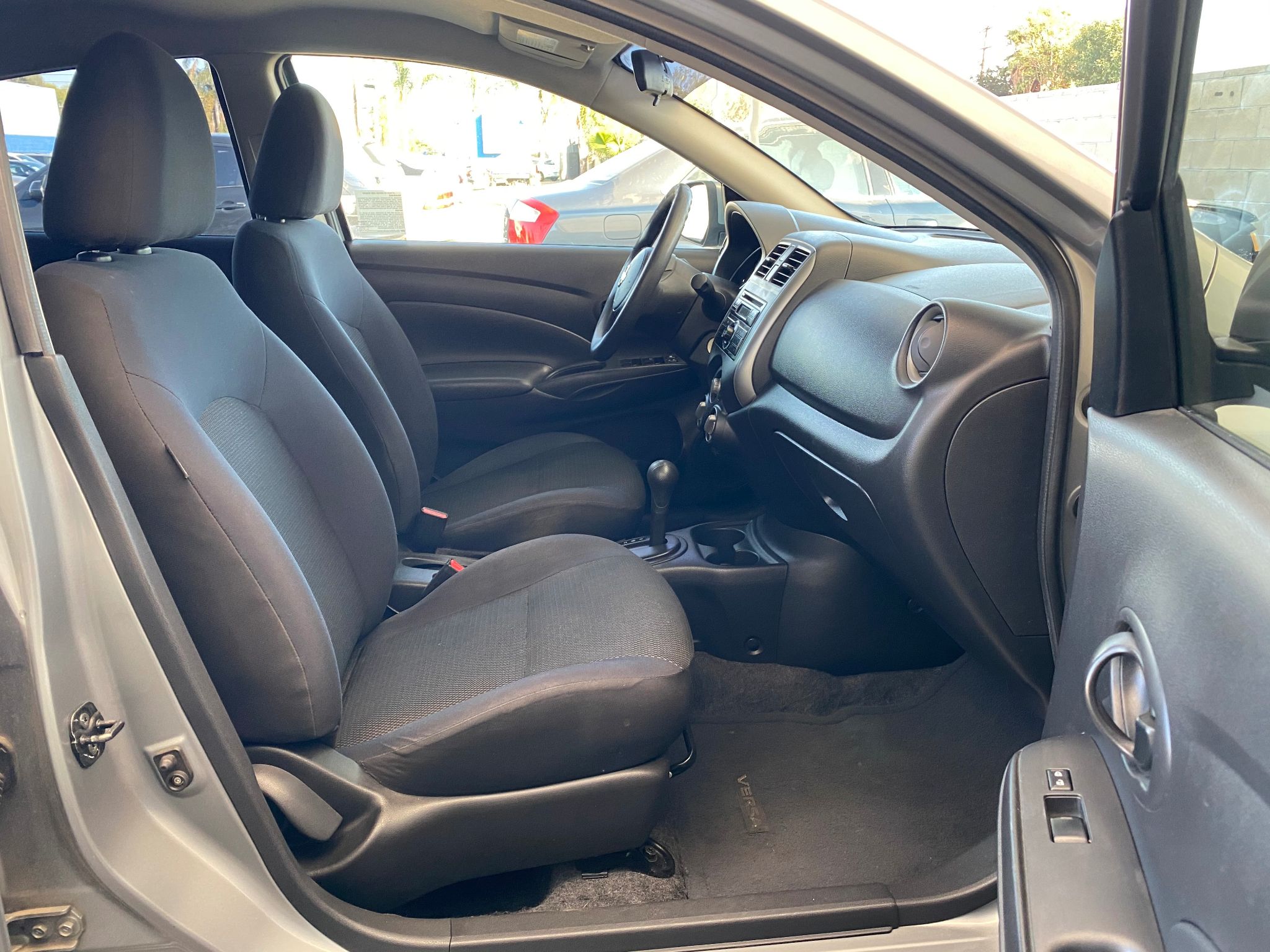 2012 Nissan Versa SV