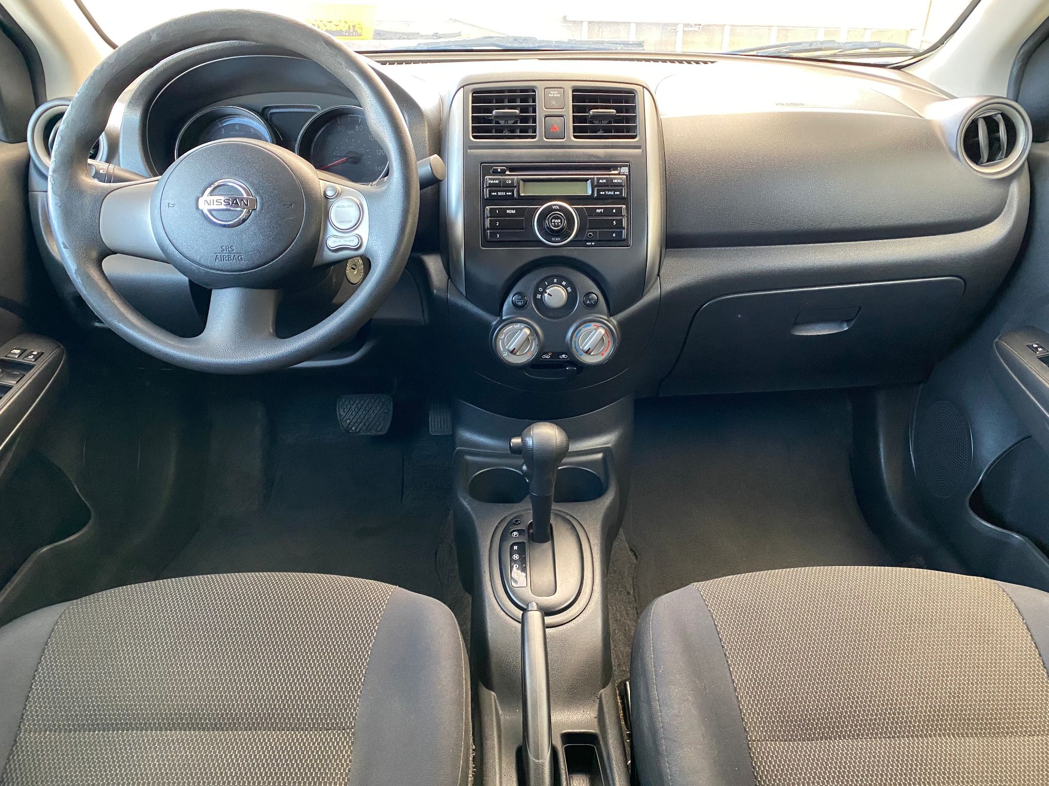 2012 Nissan Versa SV