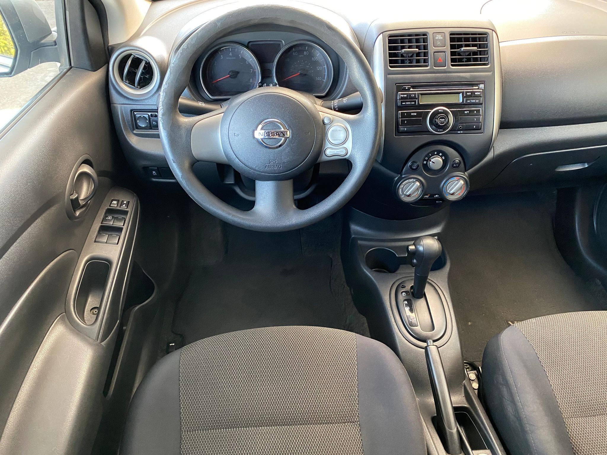 2012 Nissan Versa SV