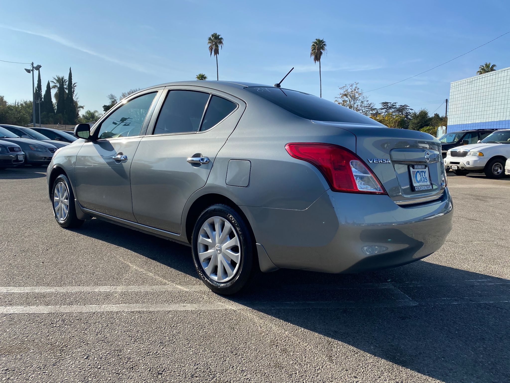 2012 Nissan Versa SV