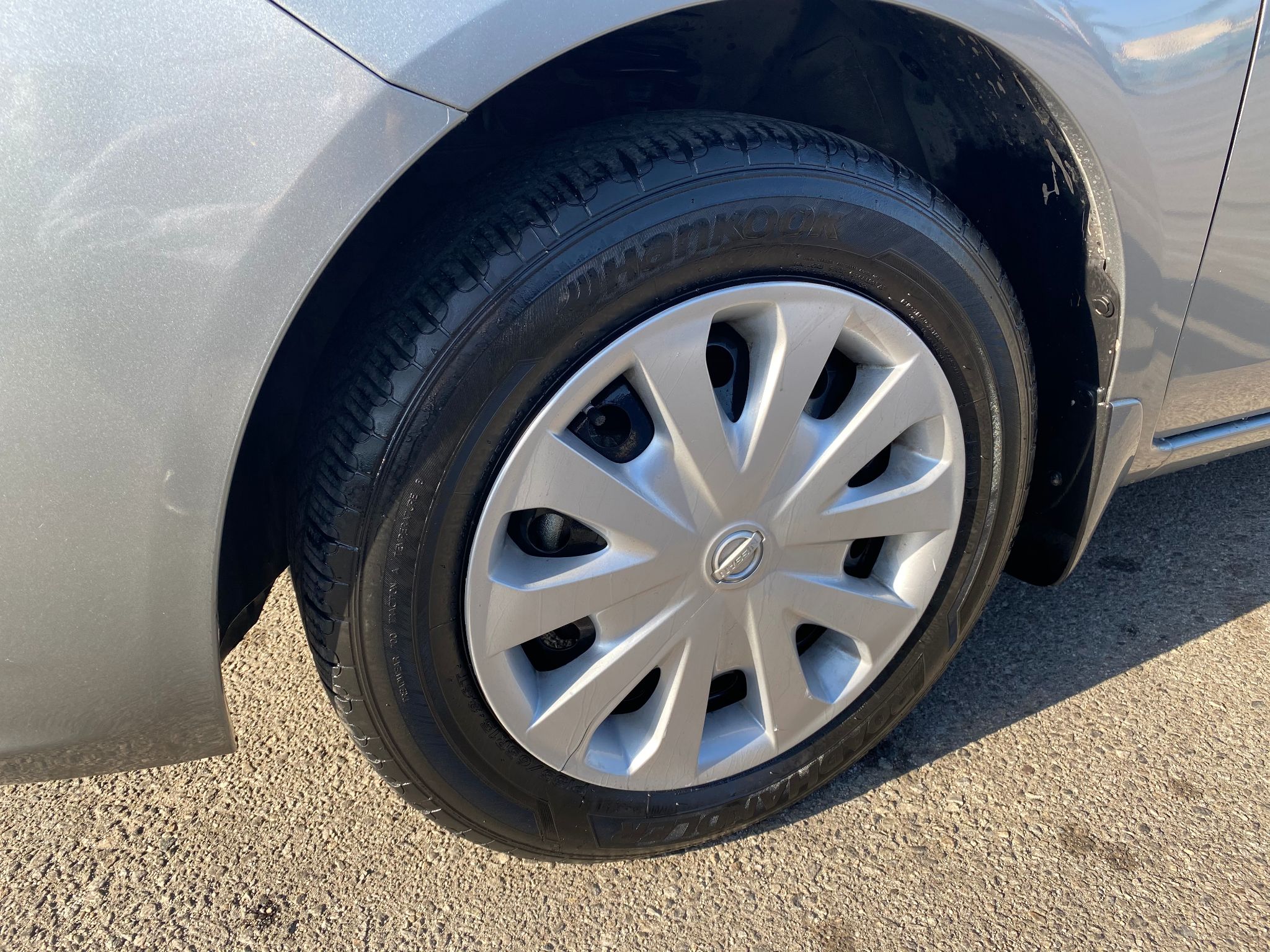 2012 Nissan Versa SV