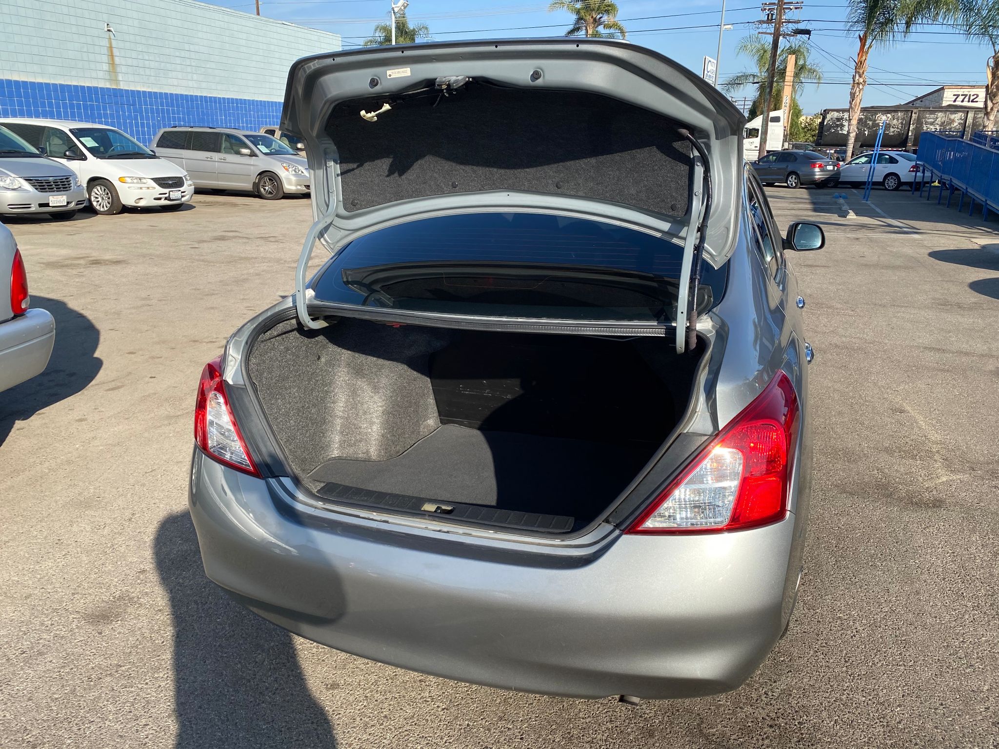 2012 Nissan Versa SV