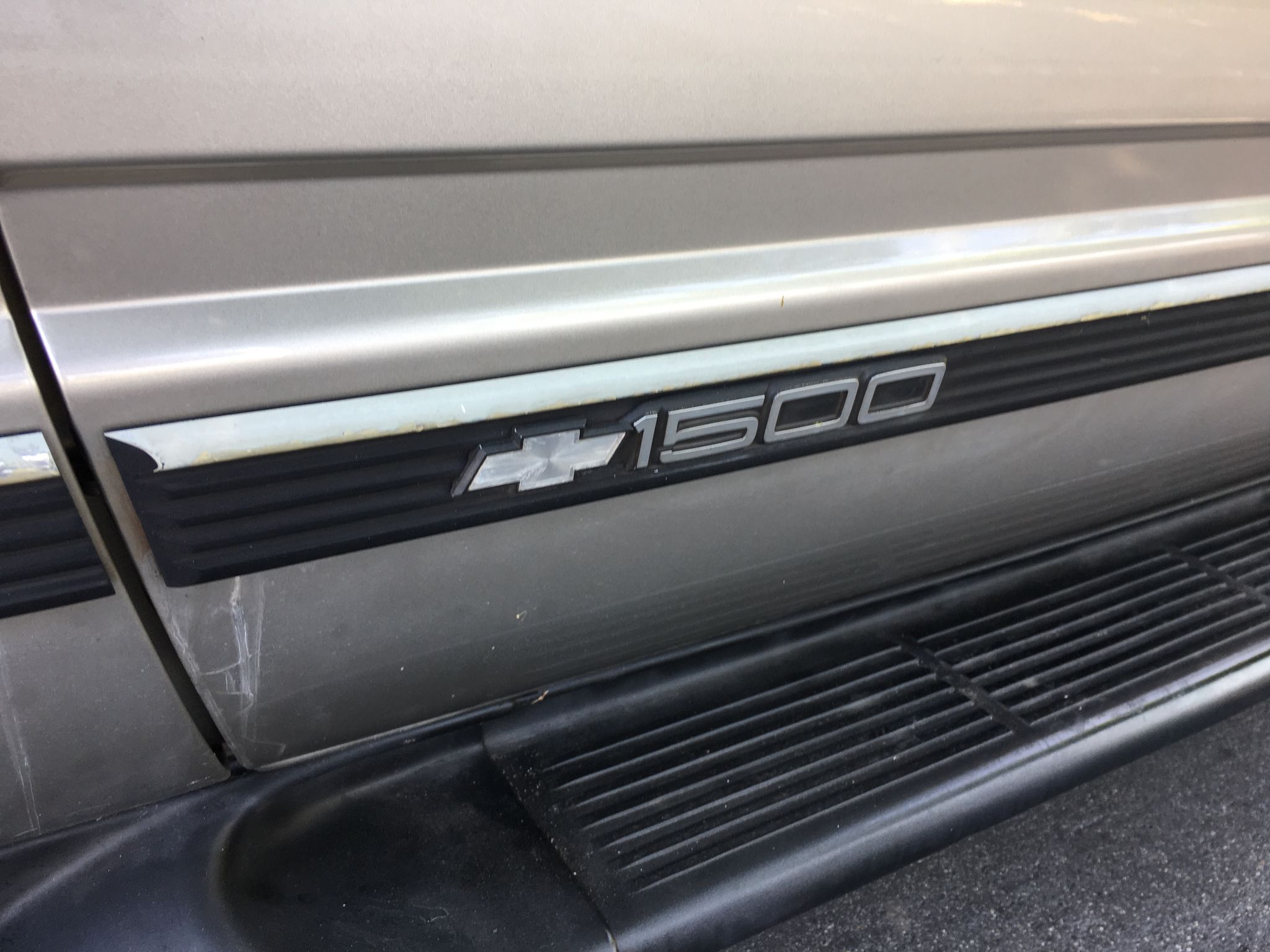 1999 Chevrolet Suburban 5.7L LS