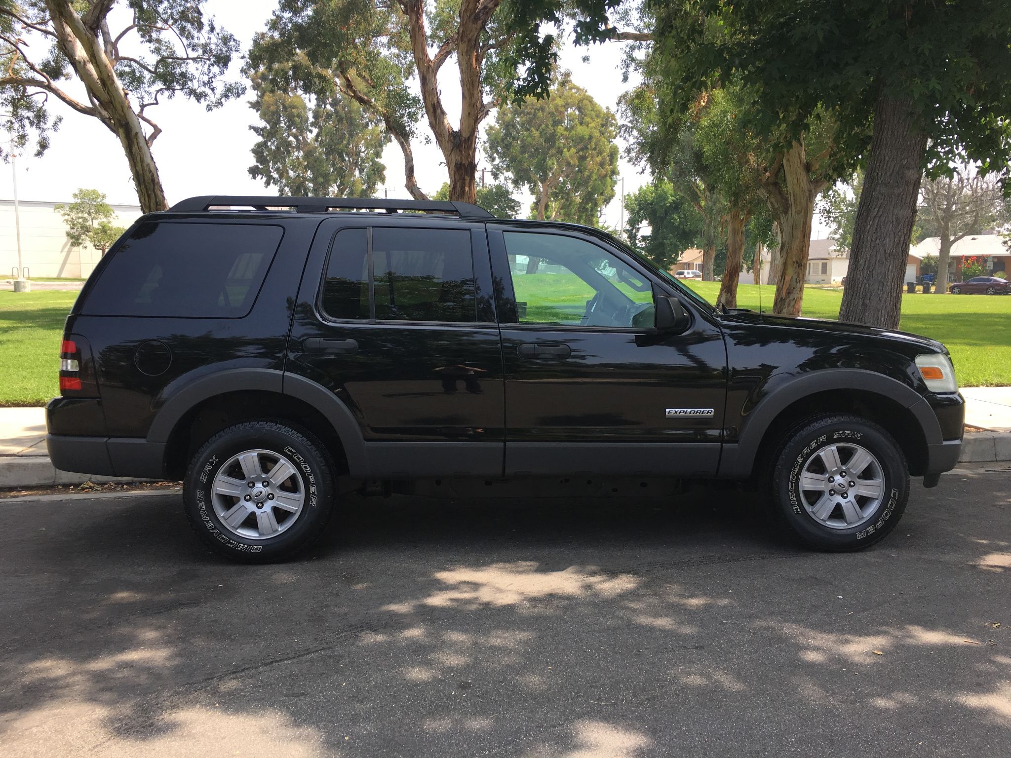 2006 Ford Explorer XLT 7 PASSENGER