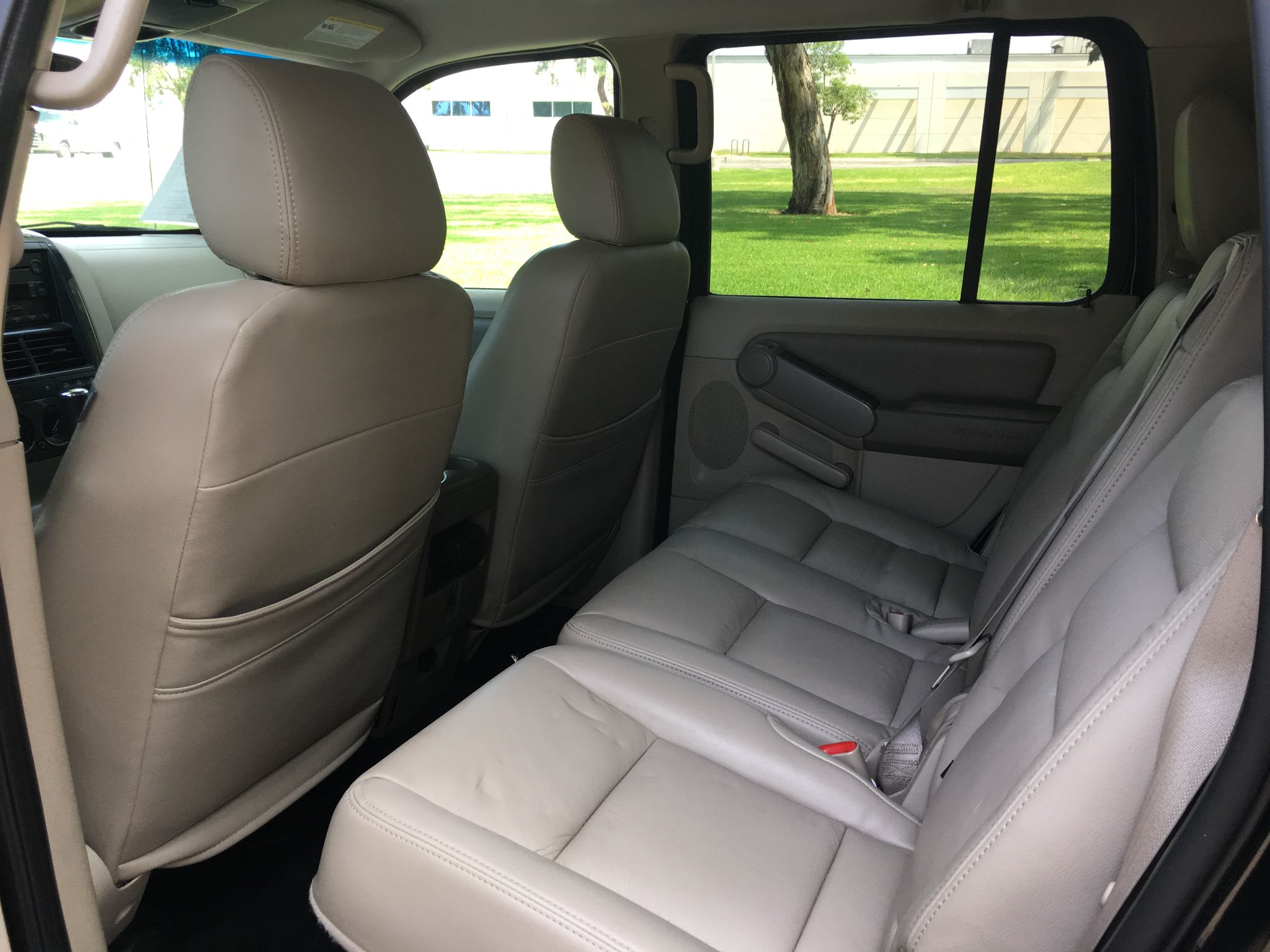 2006 Ford Explorer XLT 7 PASSENGER