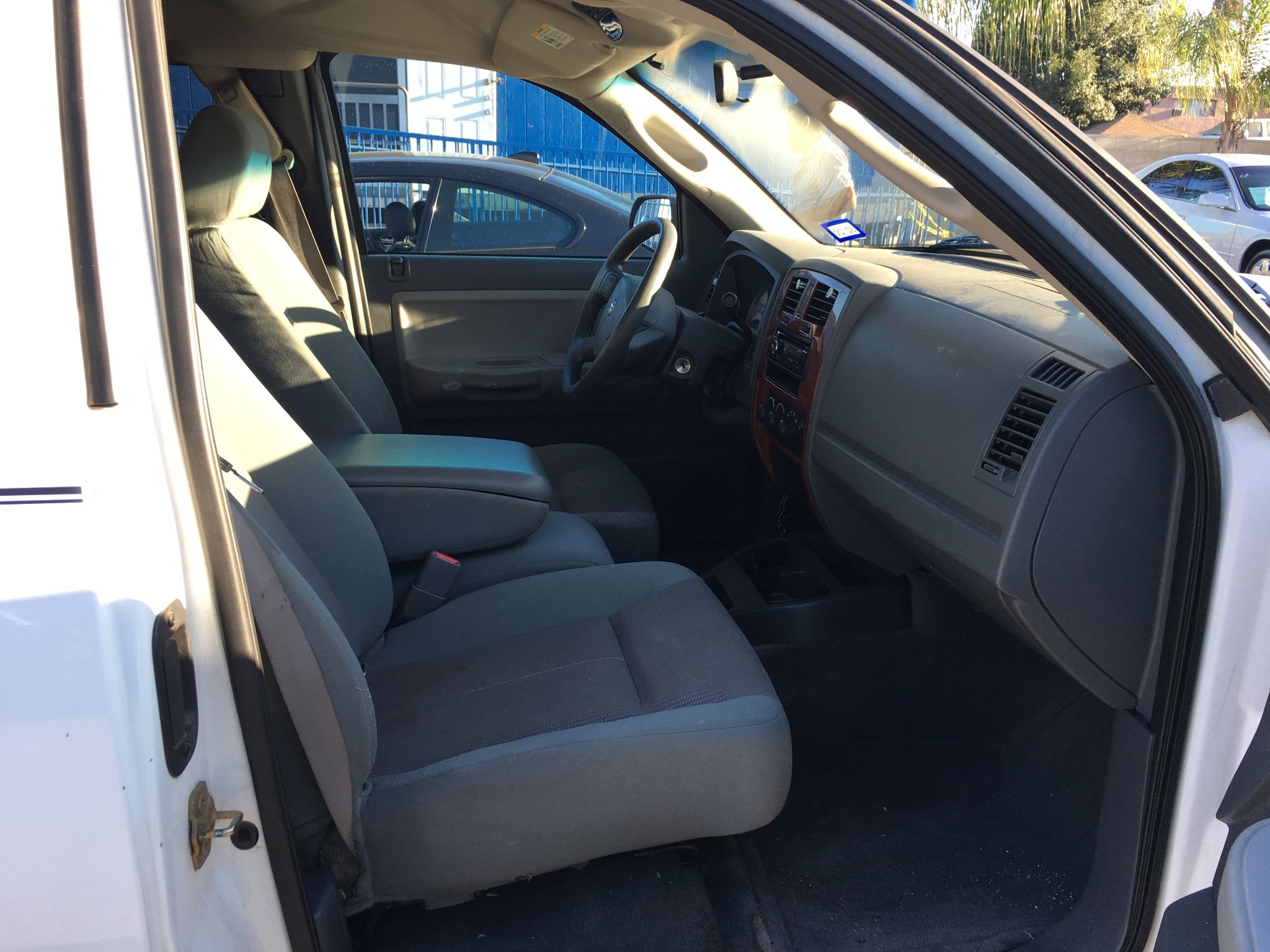 2005 Dodge Dakota SLT