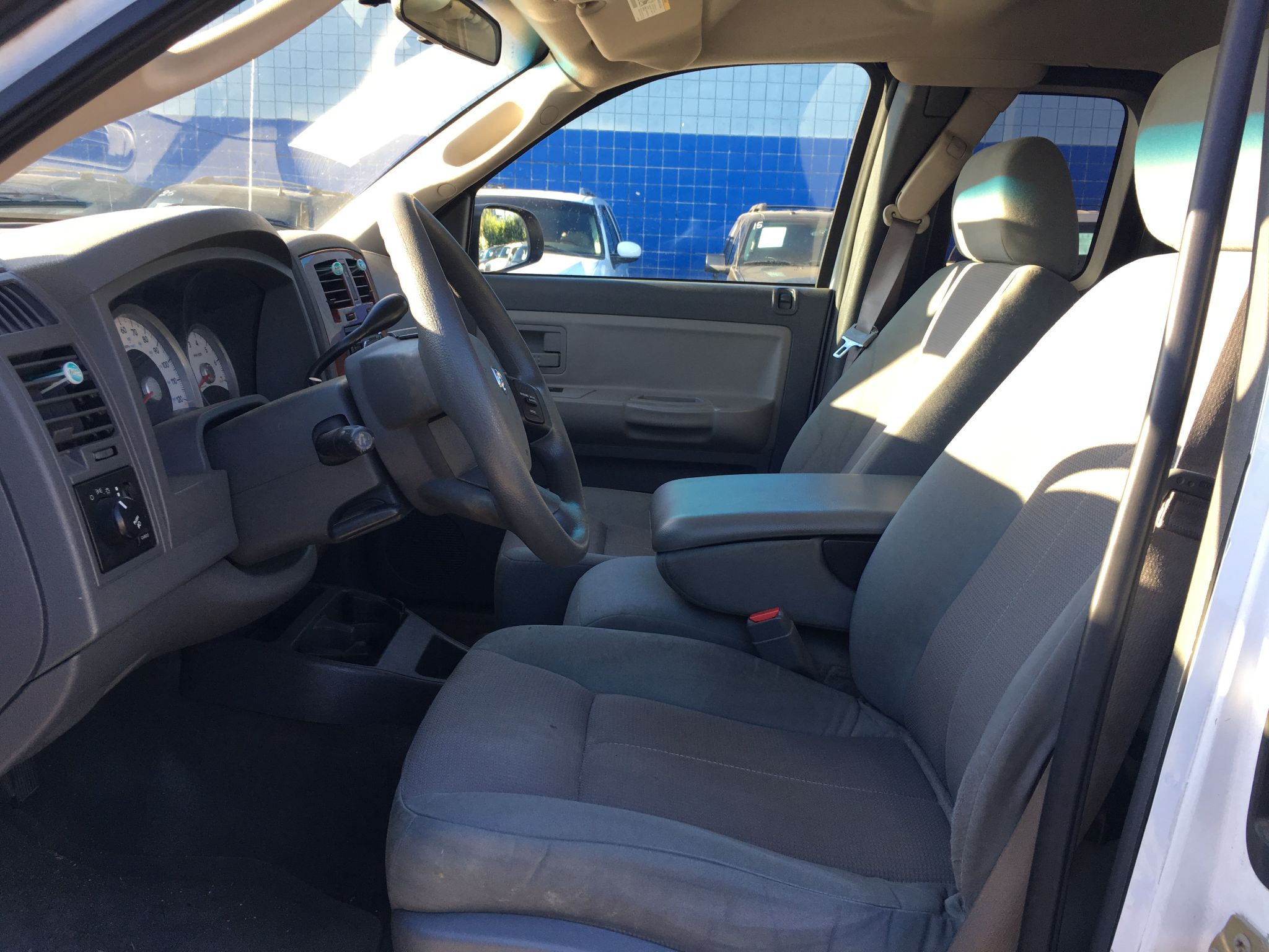 2005 Dodge Dakota SLT