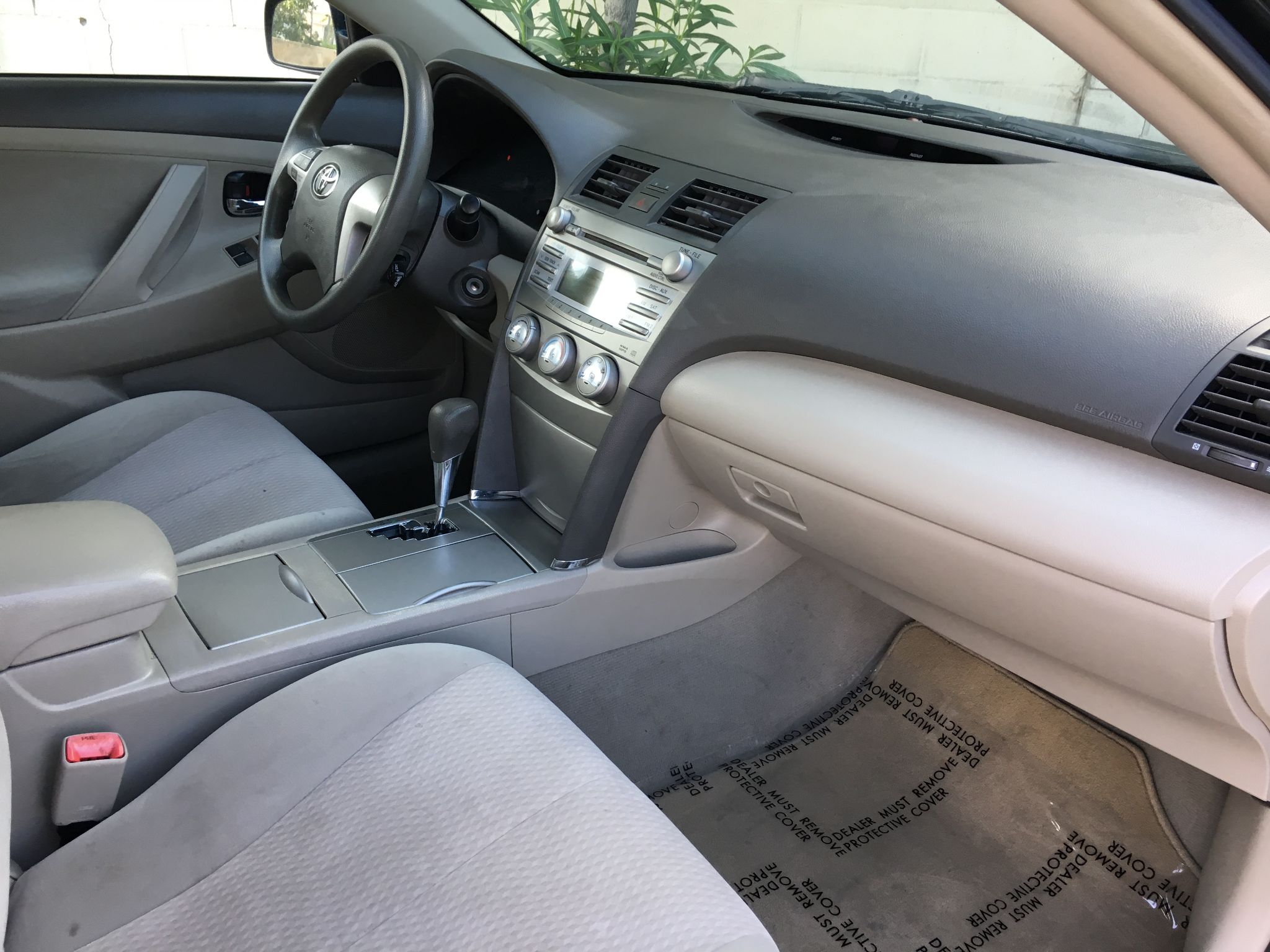 2010 Toyota Camry LE