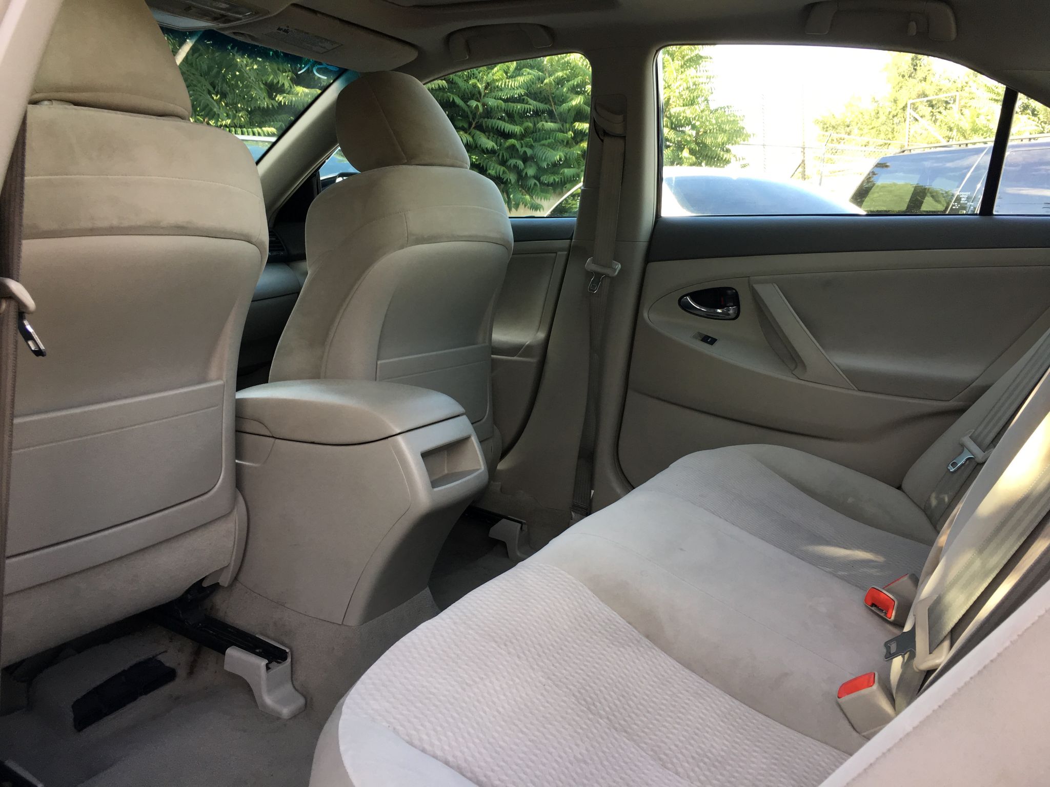 2010 Toyota Camry LE