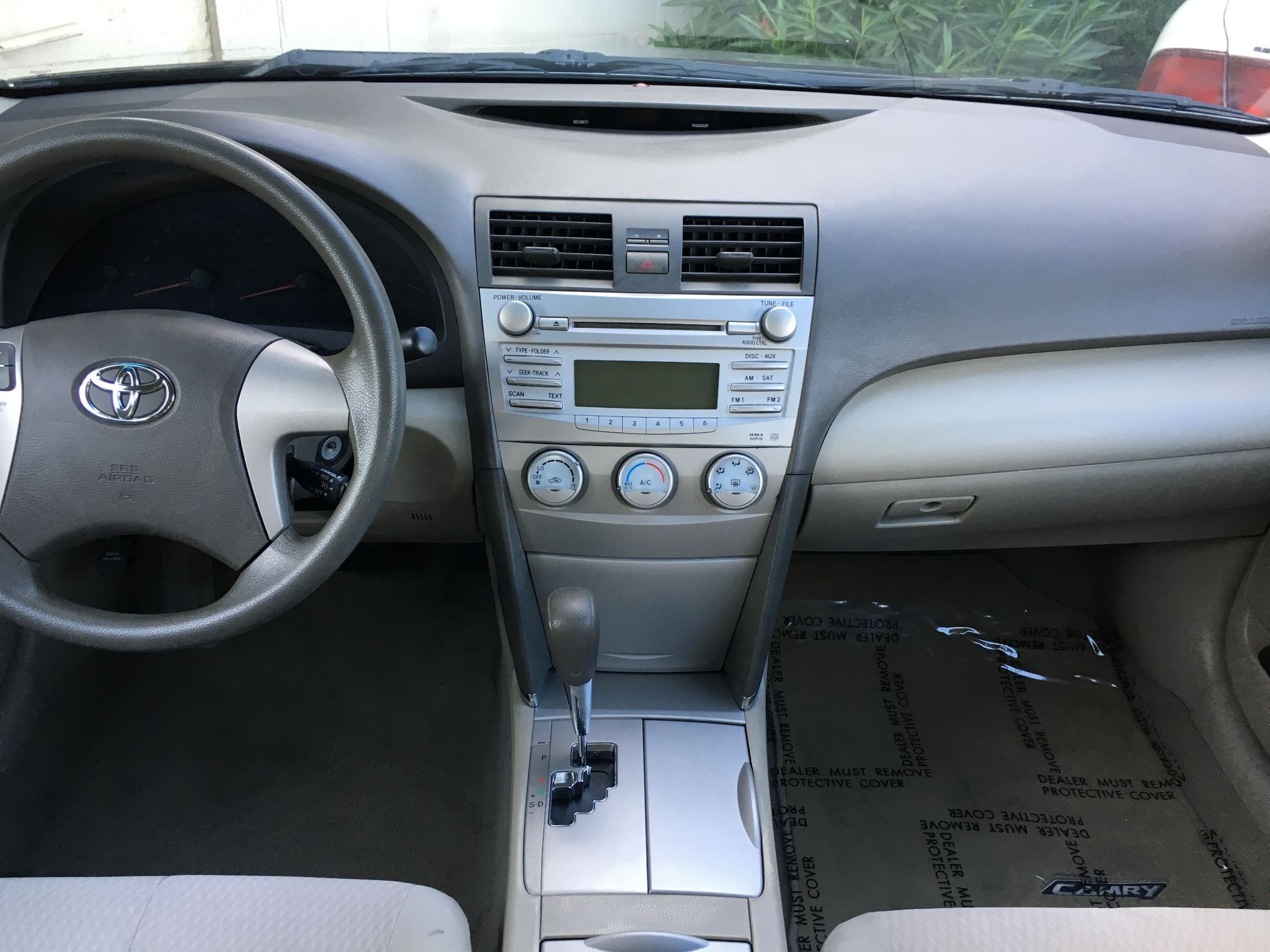 2010 Toyota Camry LE