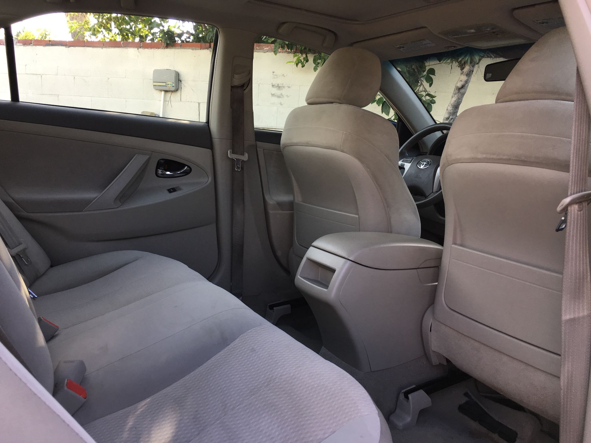 2010 Toyota Camry LE