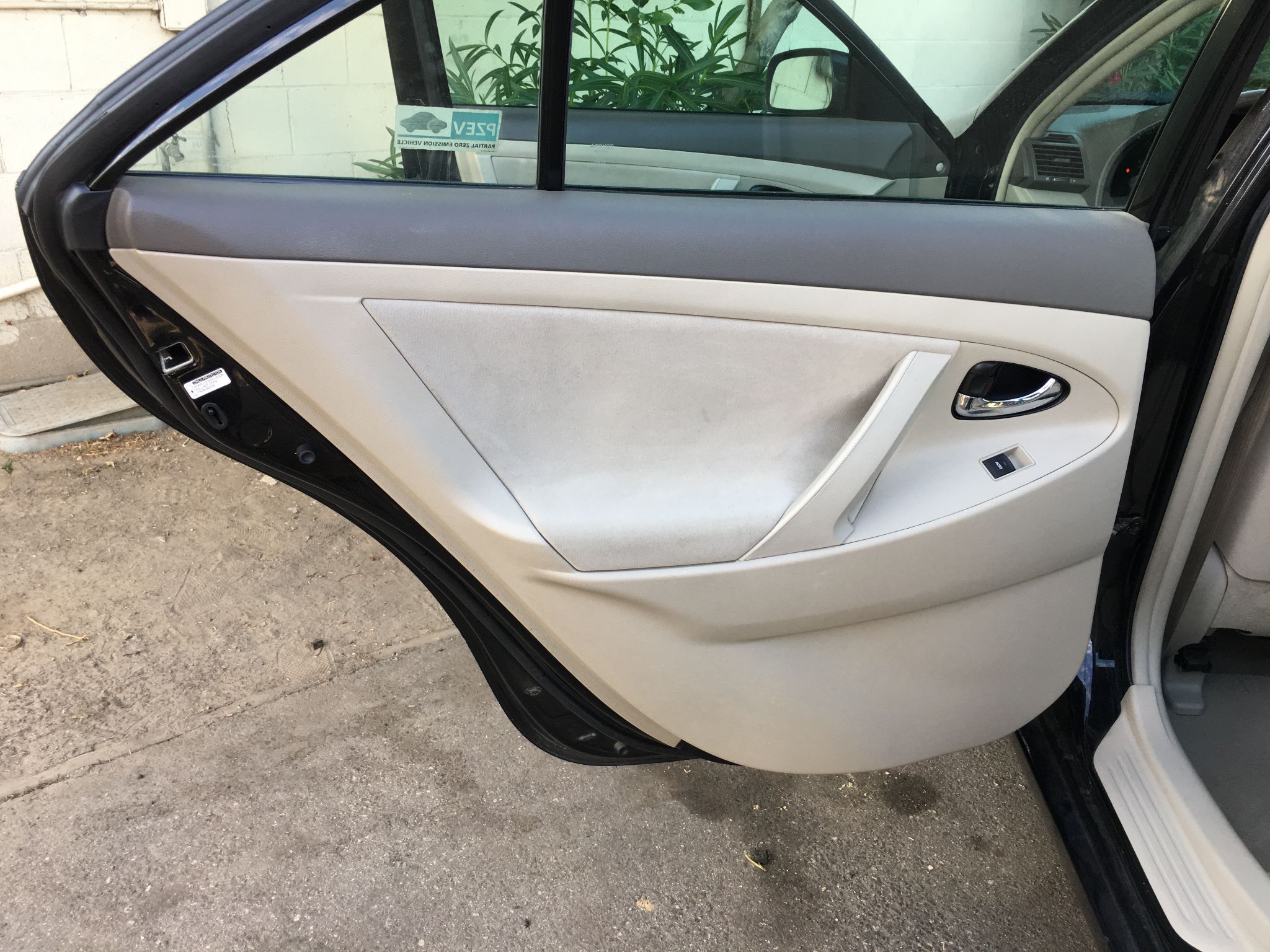 2010 Toyota Camry LE