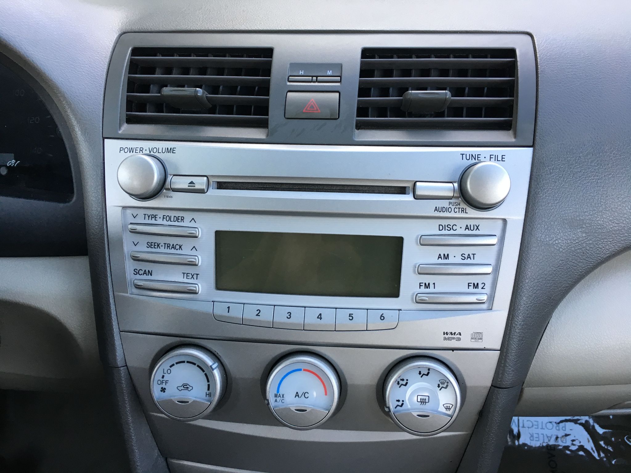 2010 Toyota Camry LE