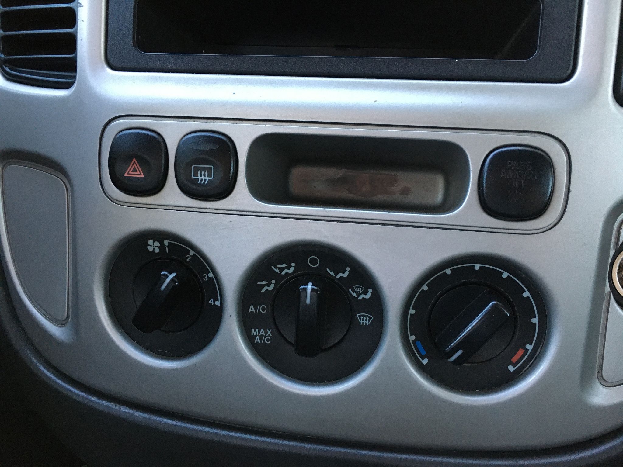 2005 Ford Escape XLT