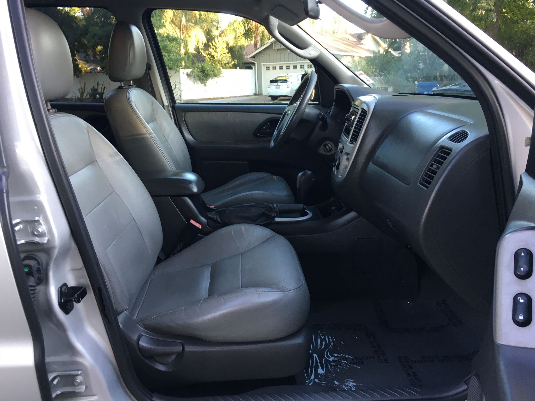 2005 Ford Escape XLT