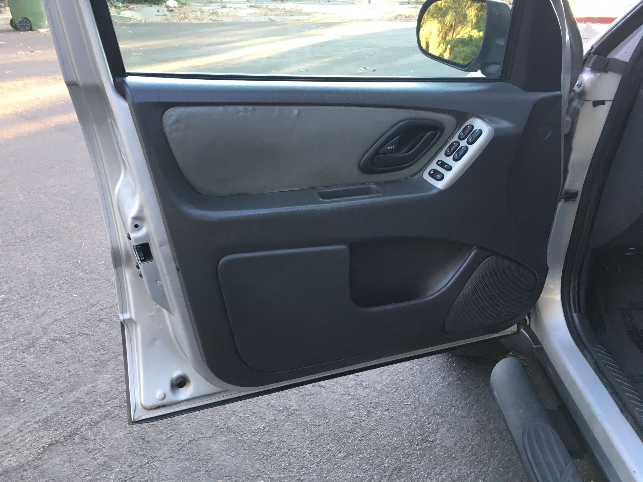 2005 Ford Escape XLT