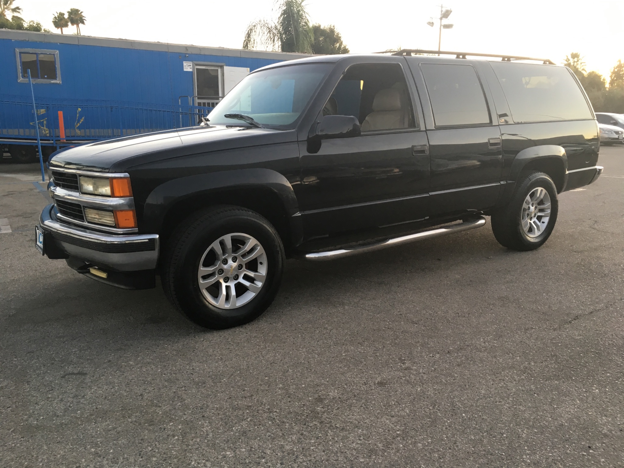 1999 Chevrolet Suburban LT