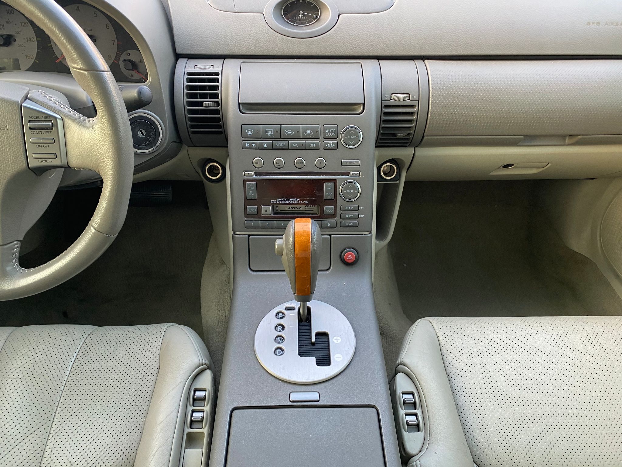 2003 INFINITI G35 w/Leather
