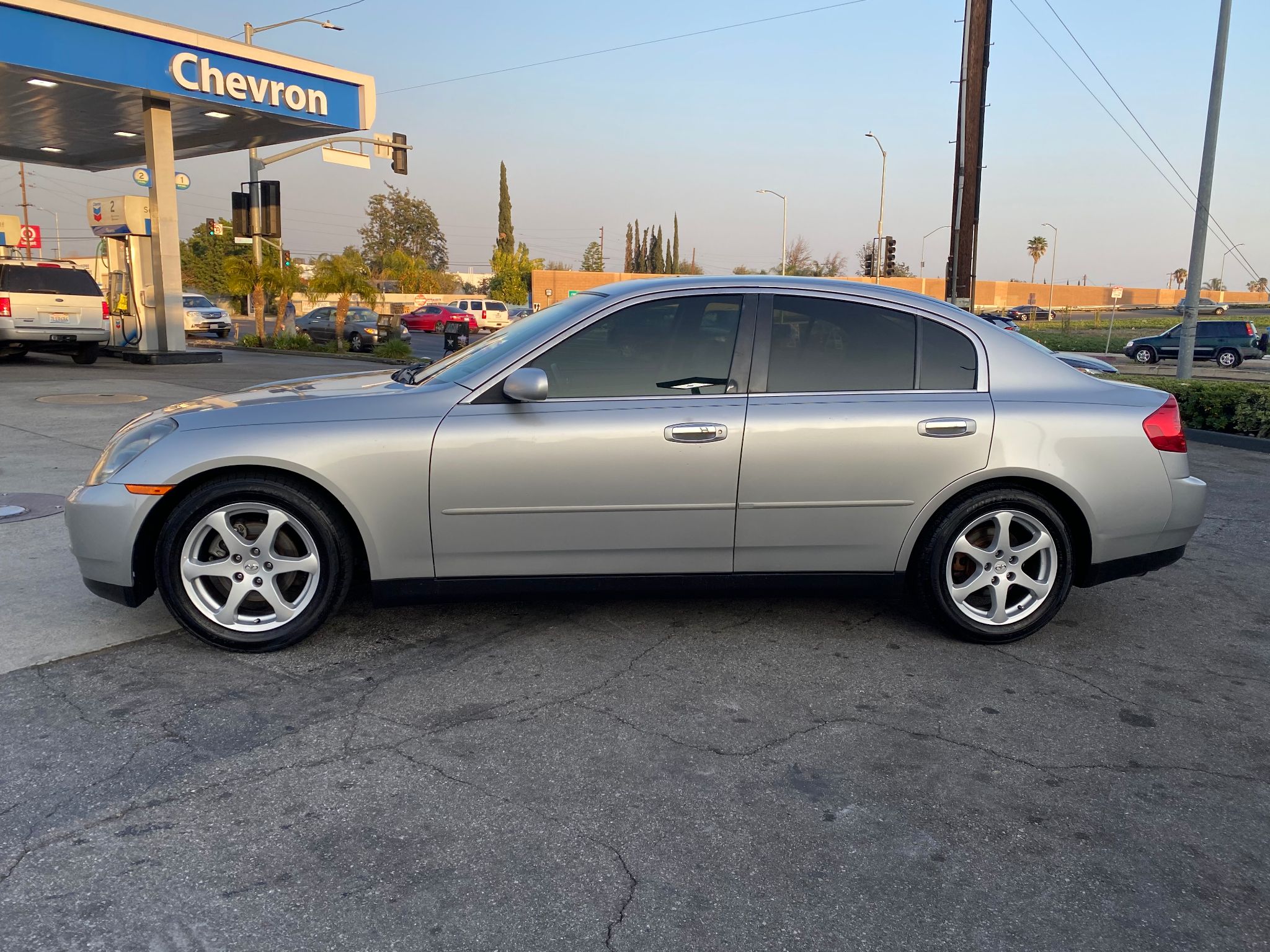 2003 INFINITI G35 w/Leather