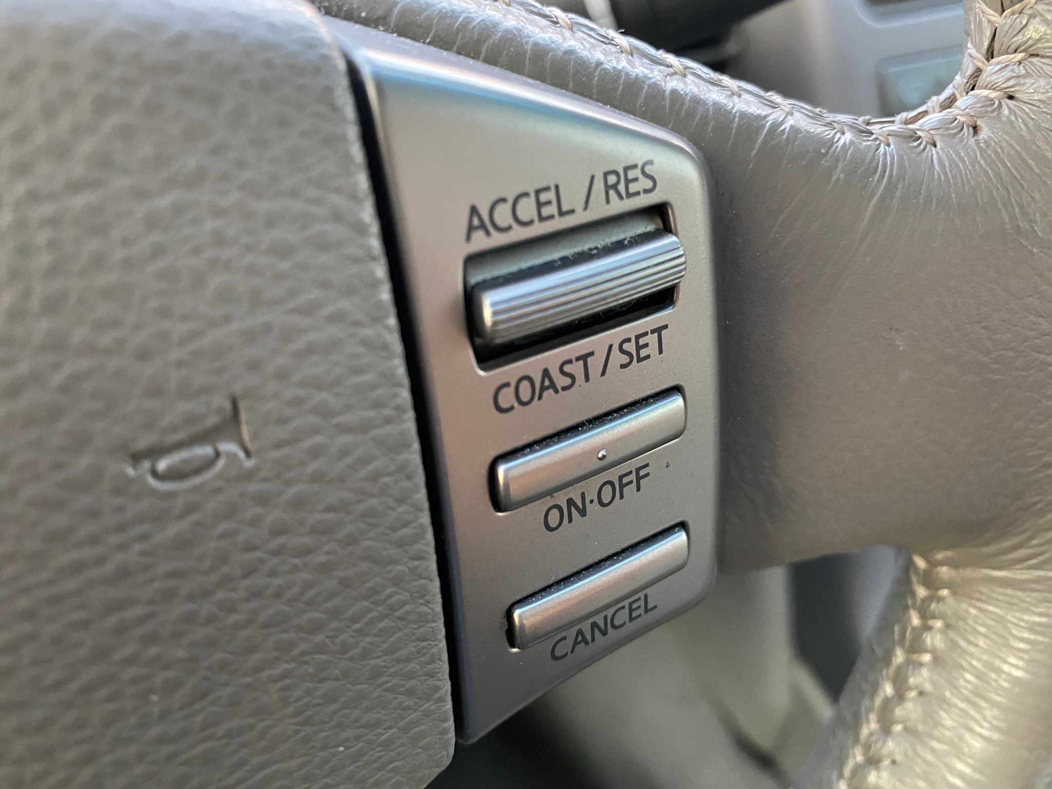 2003 INFINITI G35 w/Leather