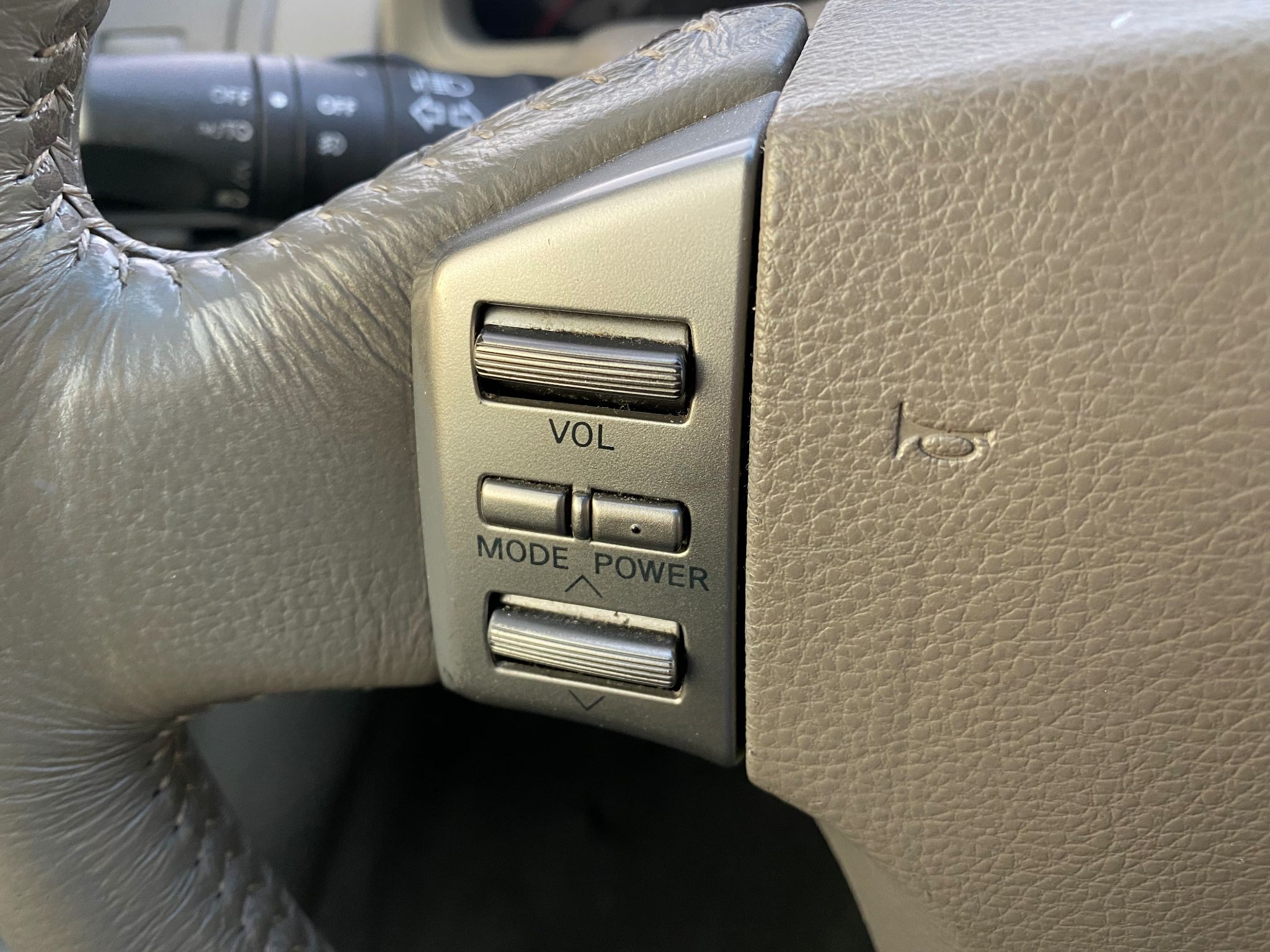 2003 INFINITI G35 w/Leather