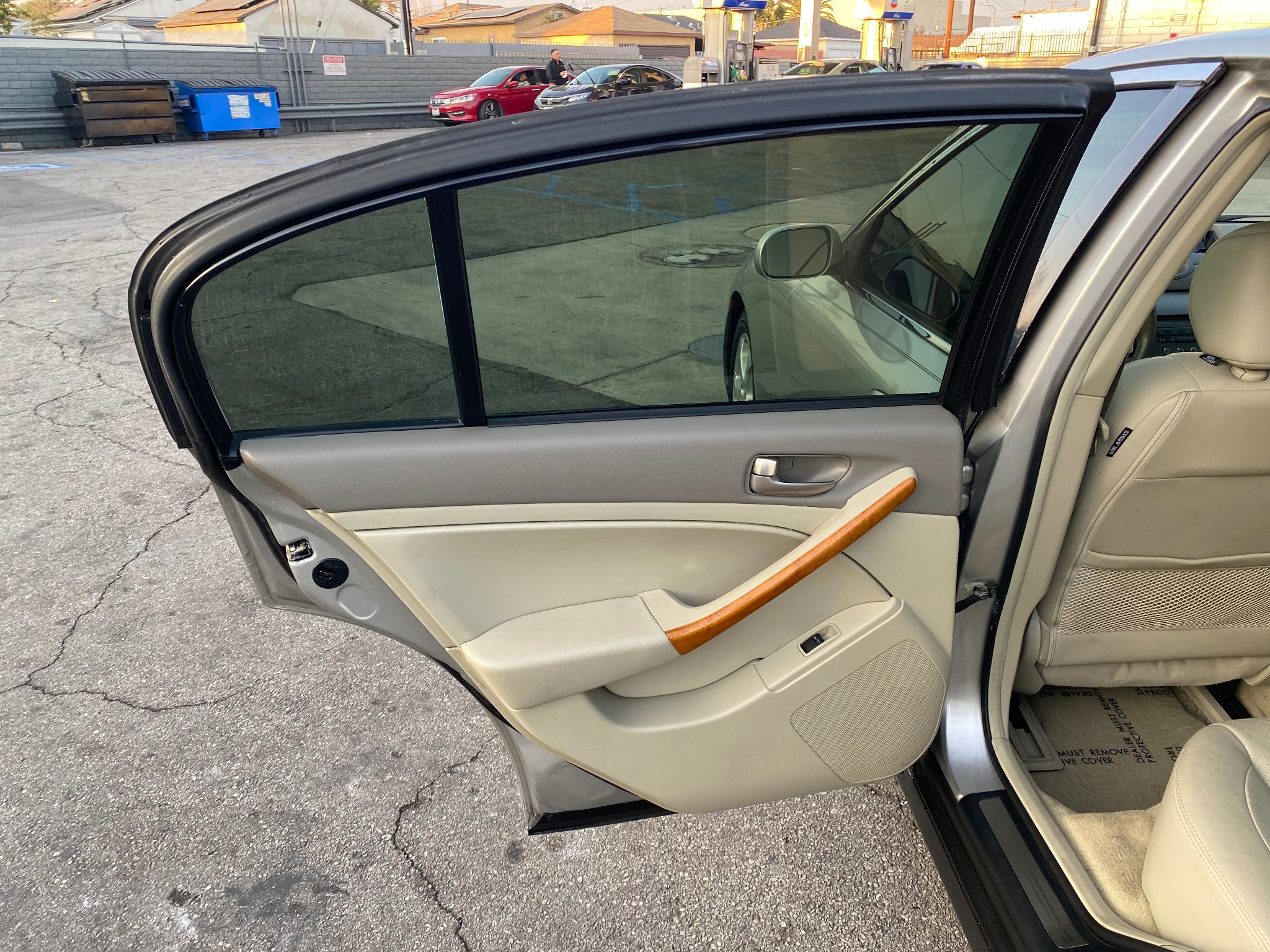 2003 INFINITI G35 w/Leather