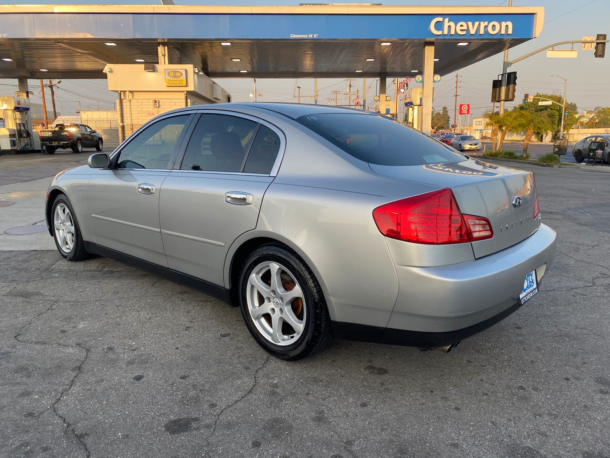 2003 INFINITI G35 w/Leather