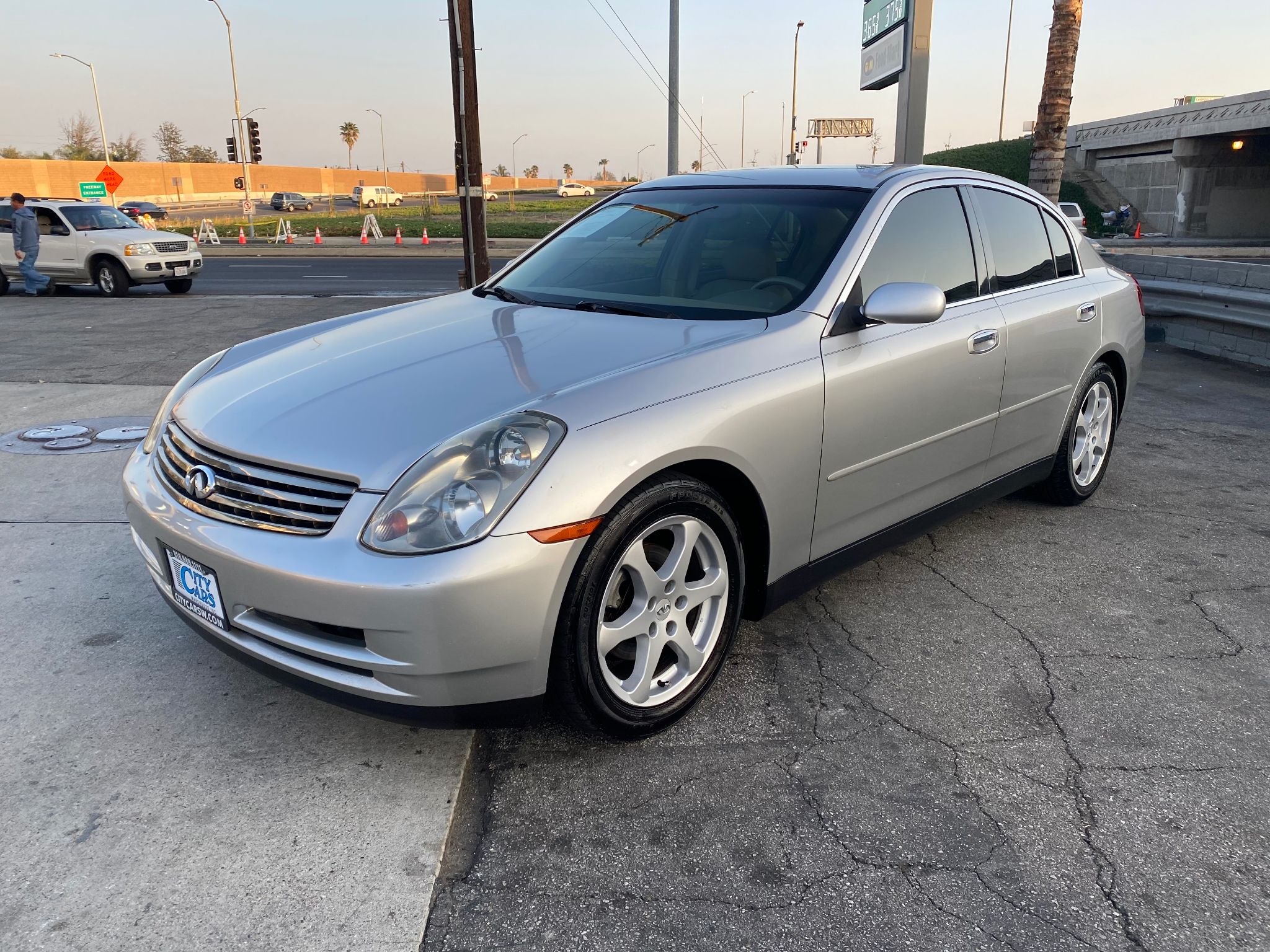 2003 INFINITI G35 w/Leather