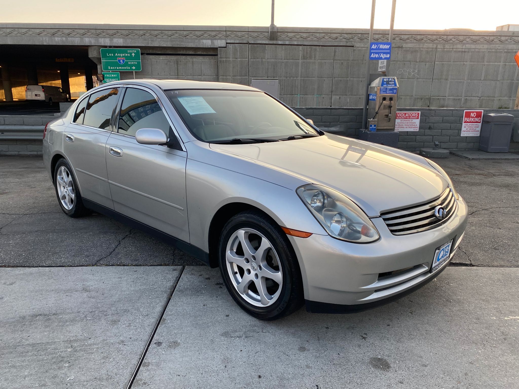 2003 INFINITI G35 w/Leather