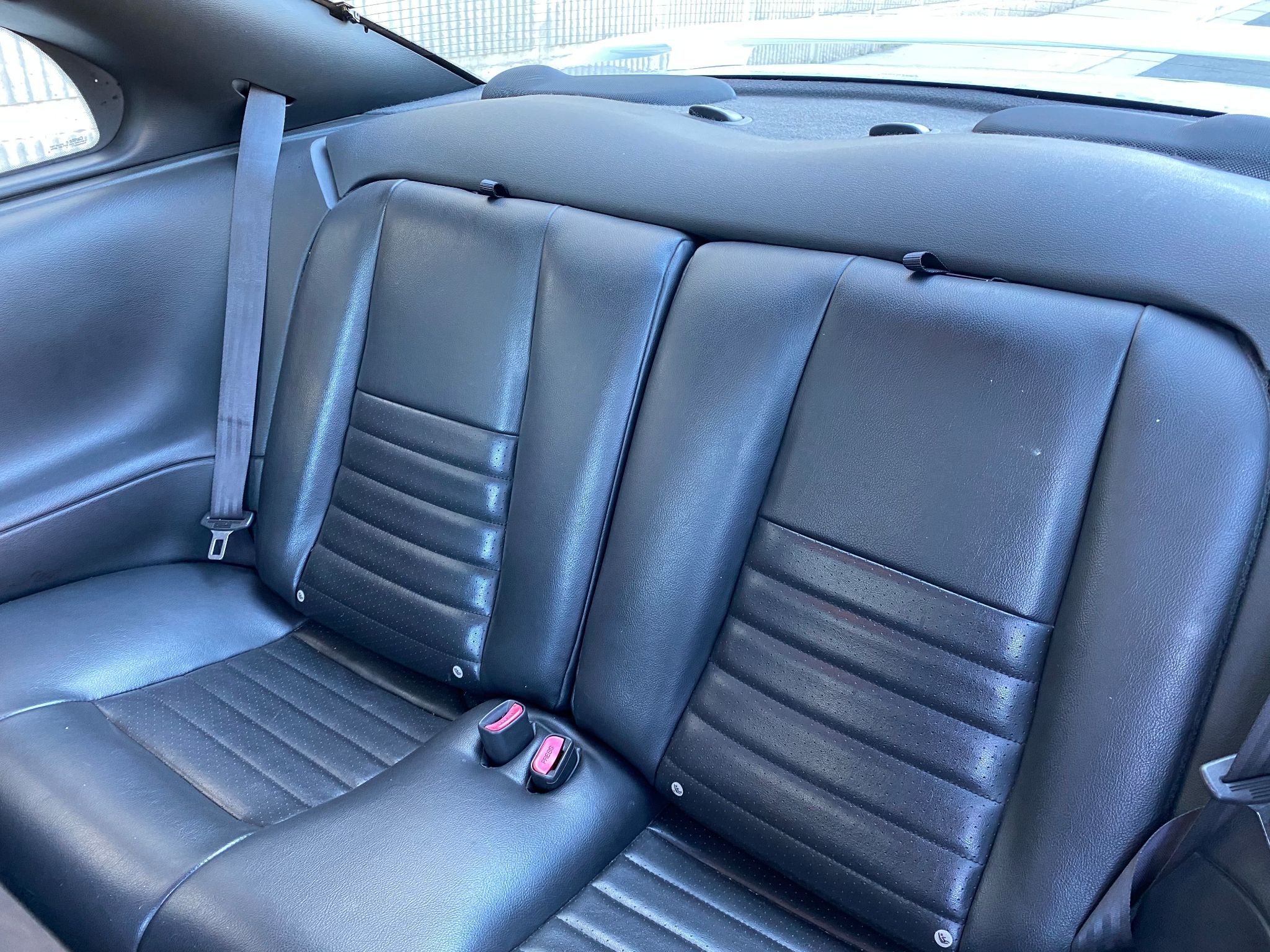2003 Ford Mustang GT Deluxe