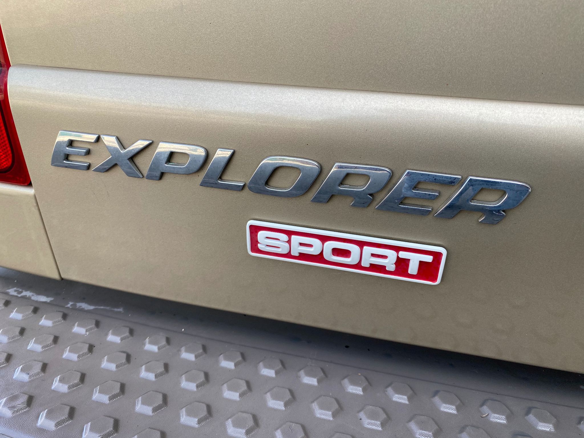 2001 Ford Explorer Sport XLT