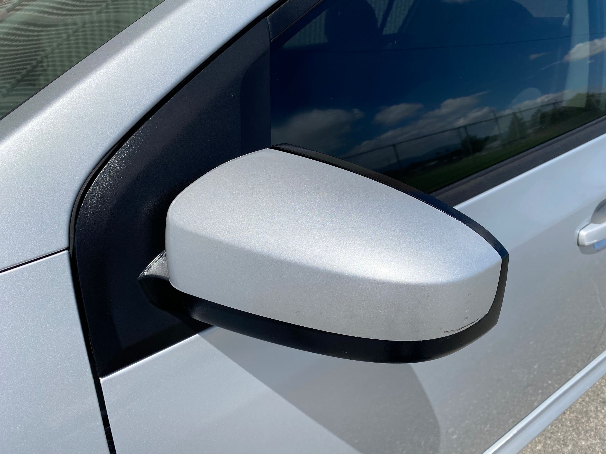 2012 Nissan Sentra 2.0 SR