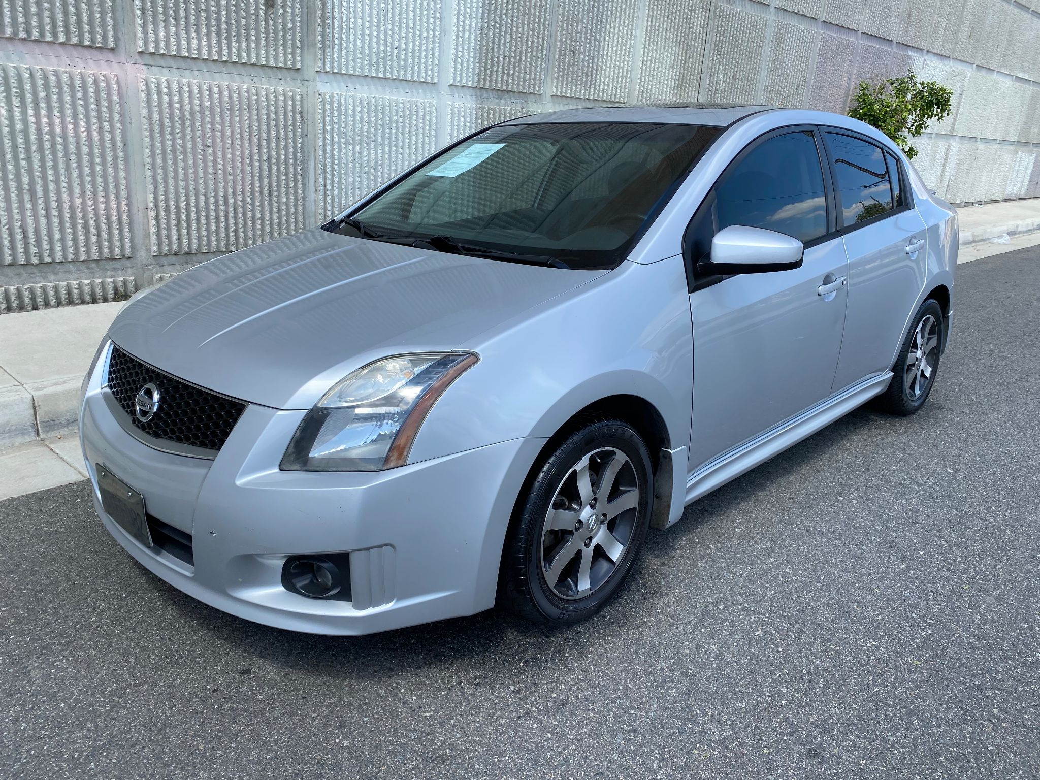 2012 Nissan Sentra 2.0 SR