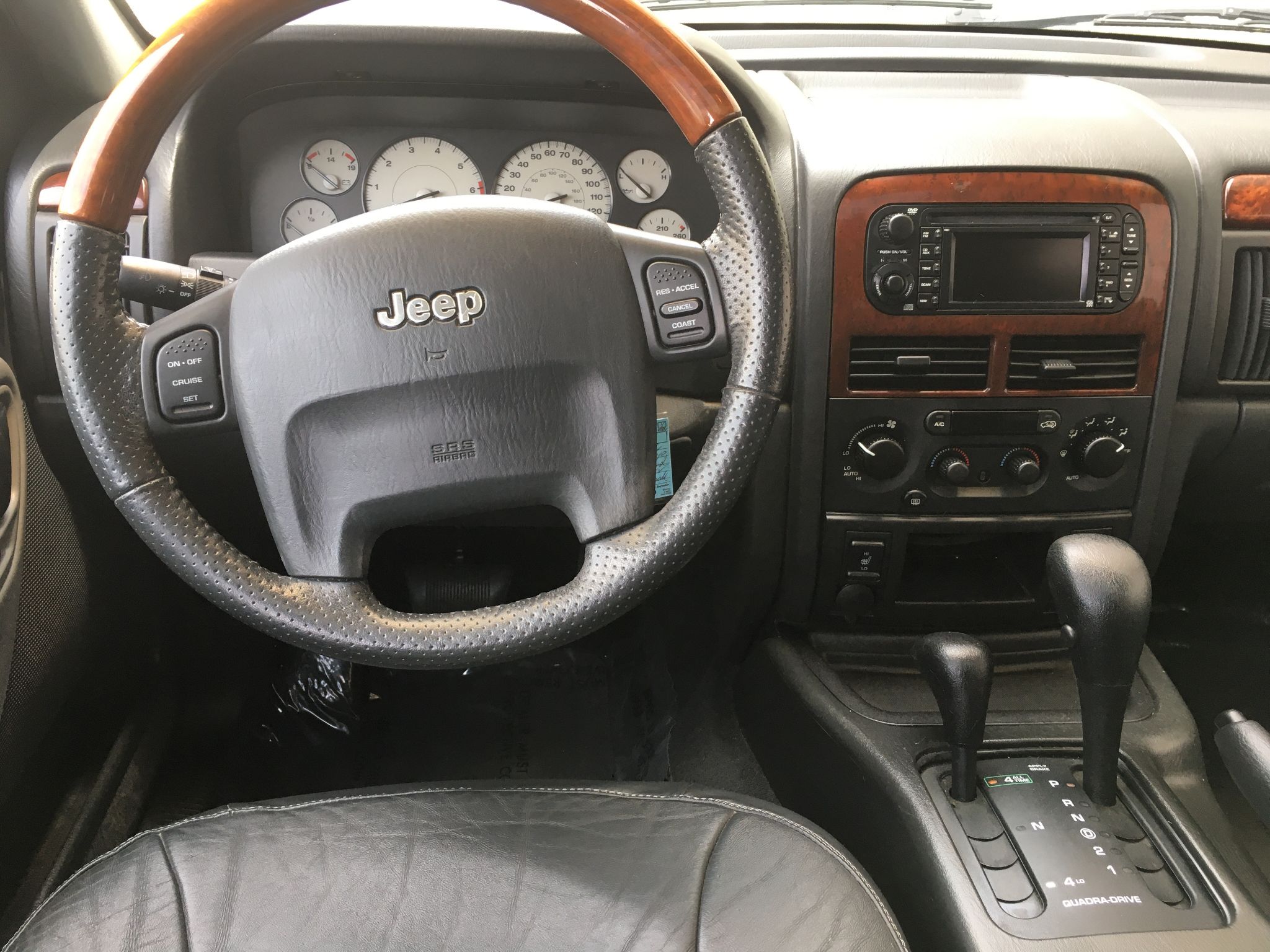 2004 Jeep Grand Cherokee Overland