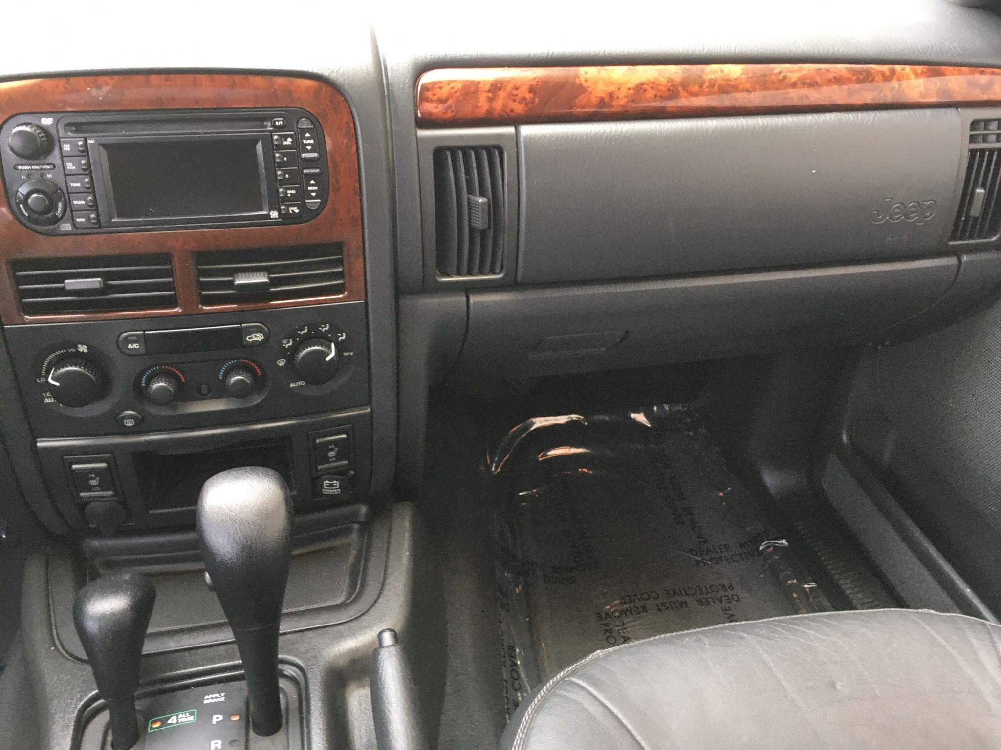 2004 Jeep Grand Cherokee Overland