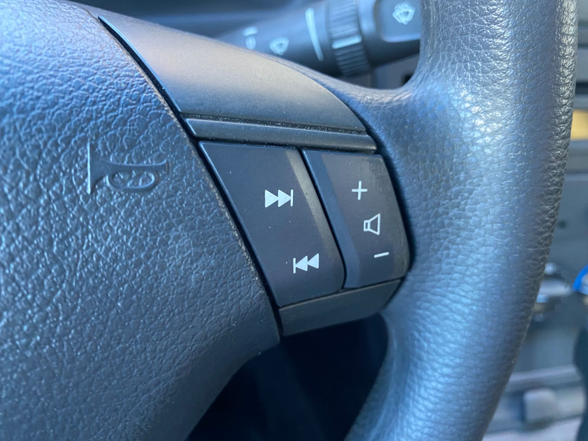 2002 Volvo S60 2.4