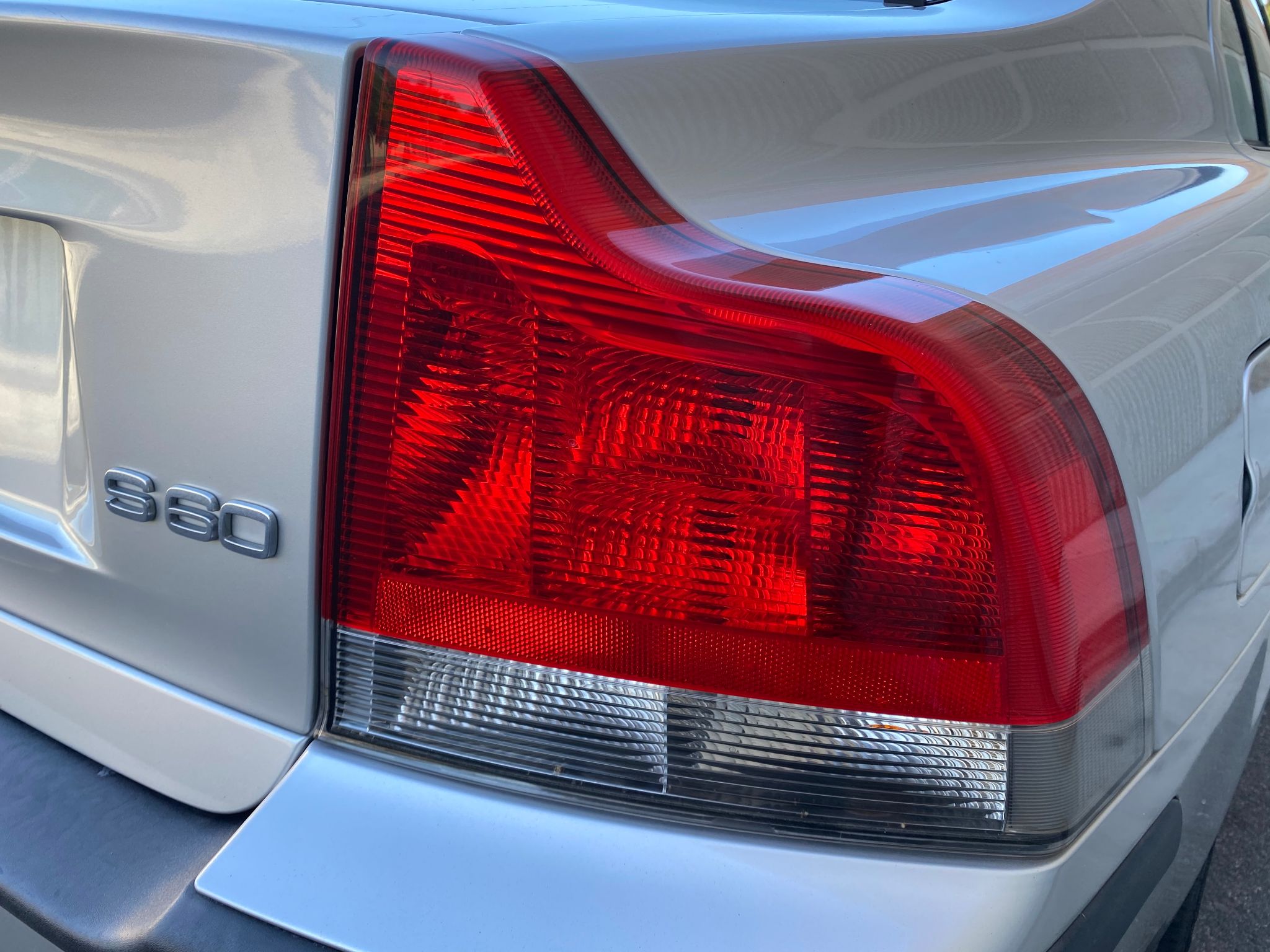 2002 Volvo S60 2.4